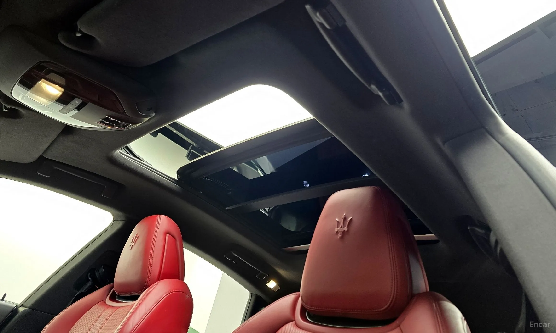 Maserati Levante превью 18