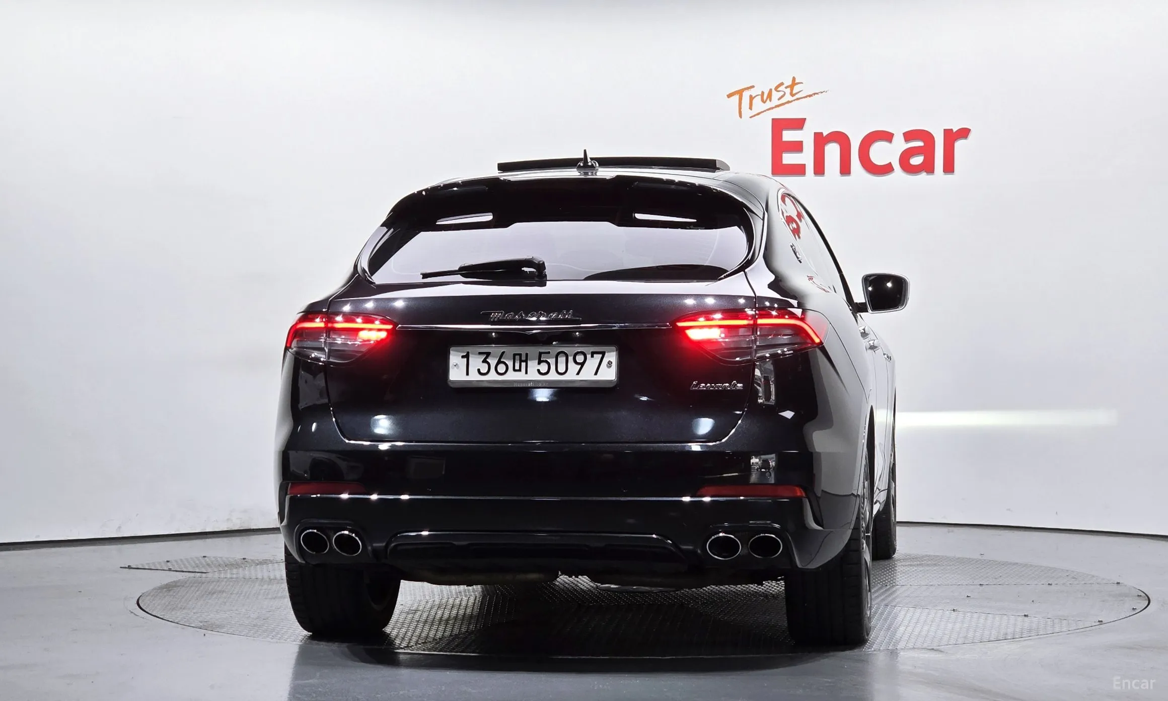 Maserati Levante превью 4