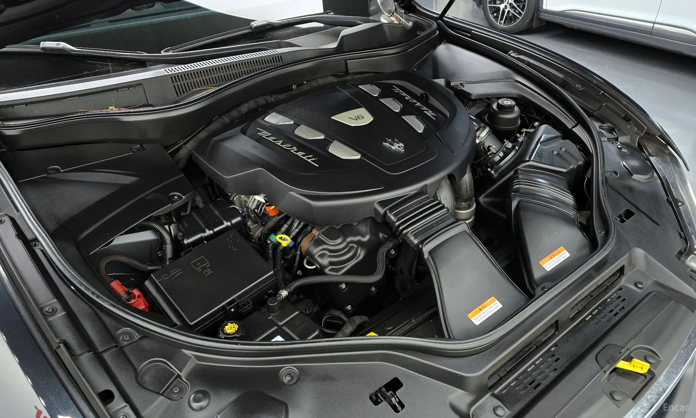 Maserati Levante превью 6