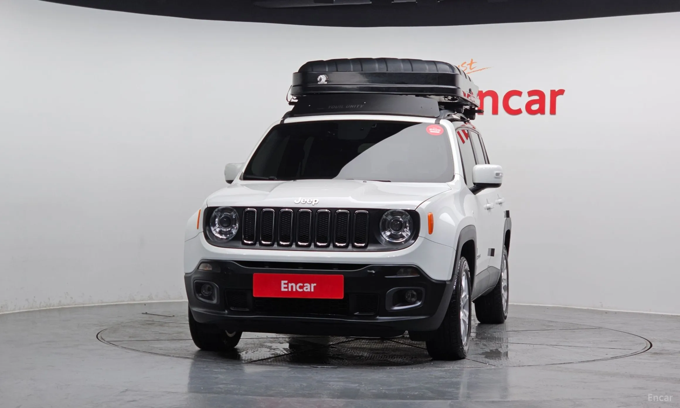 Jeep Renegade превью 3