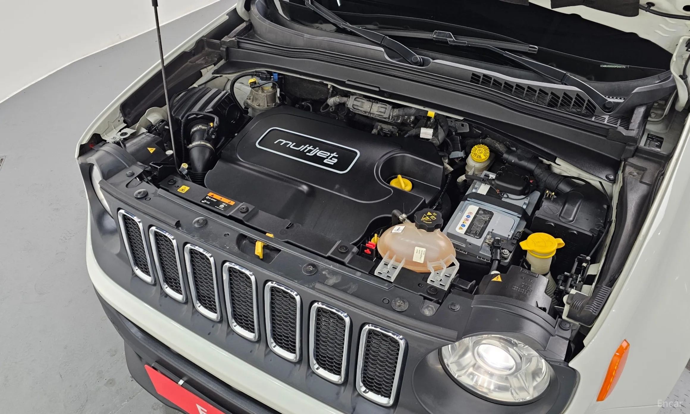 Jeep Renegade превью 6