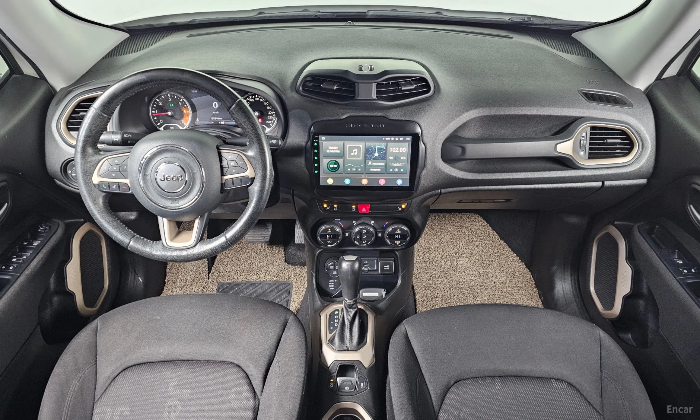 Jeep Renegade превью 7