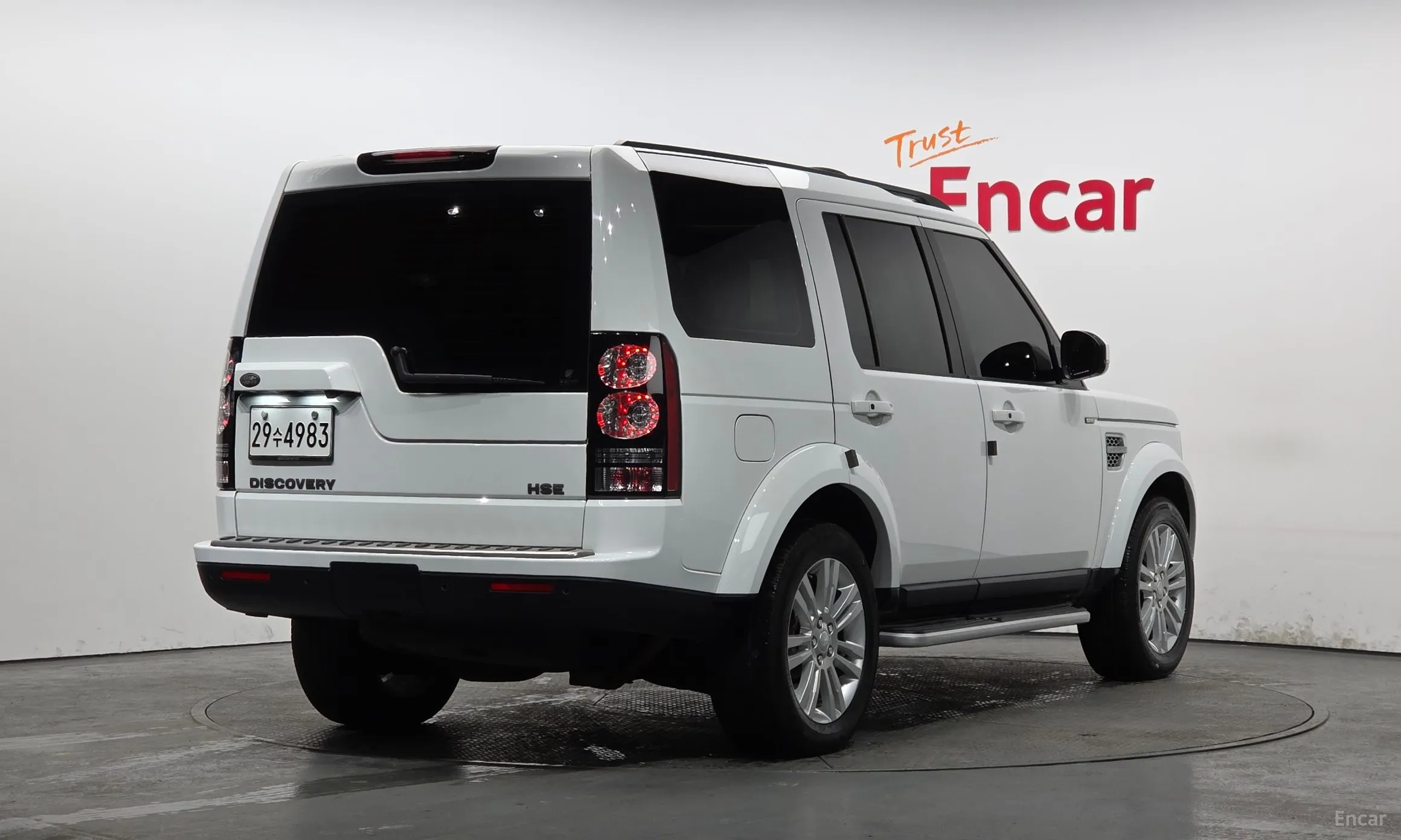 Land Rover Discovery 4 превью 2