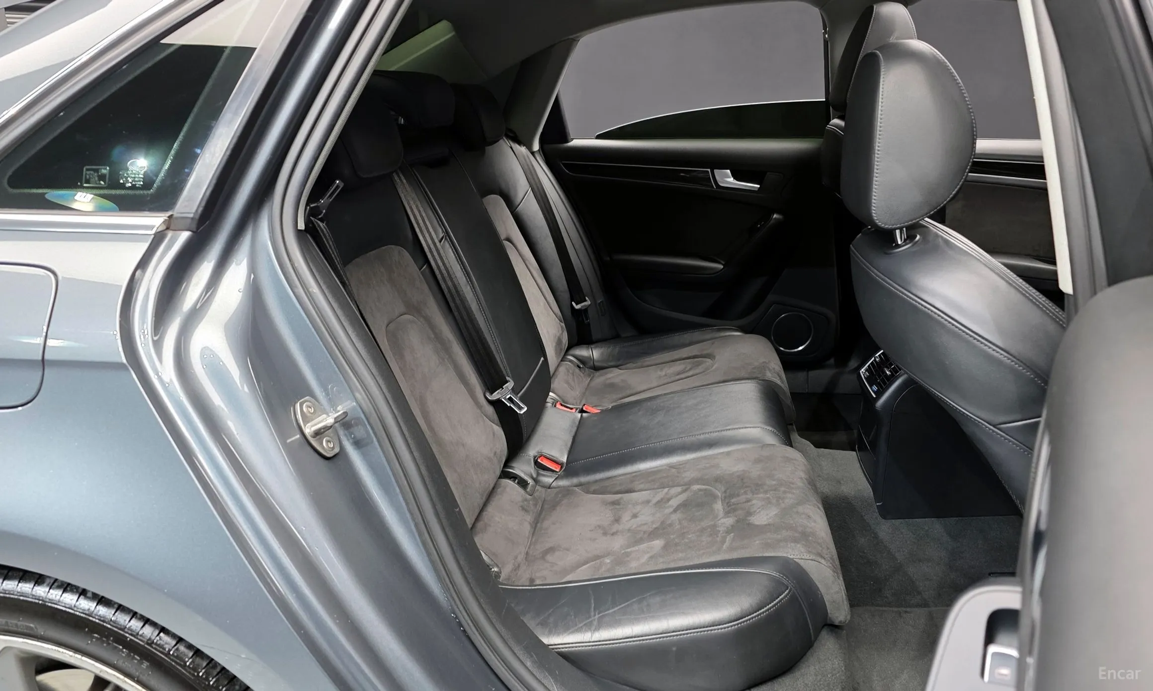 Audi New A4 превью 12