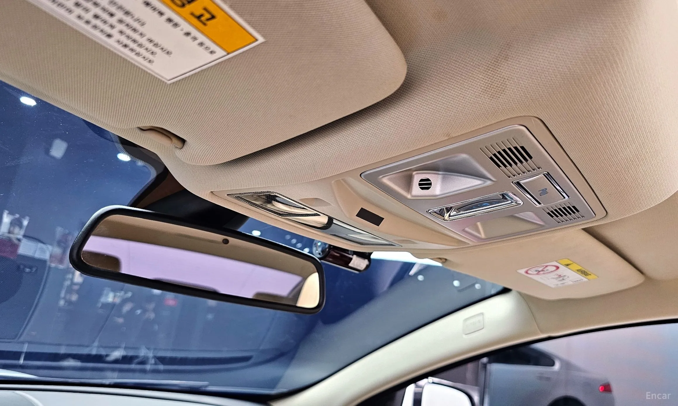 Jaguar New XF превью 18