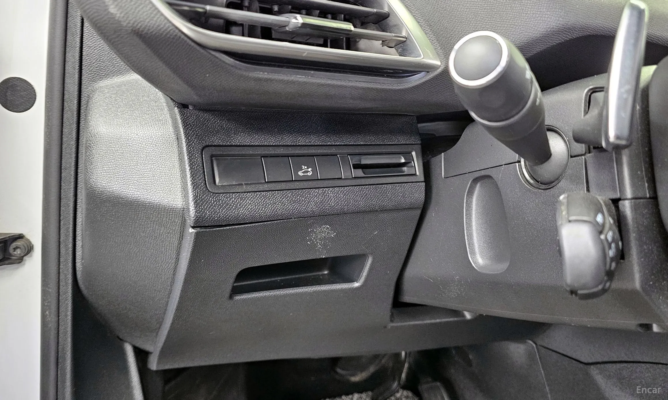 Peugeot 5008 2nd generation превью 16