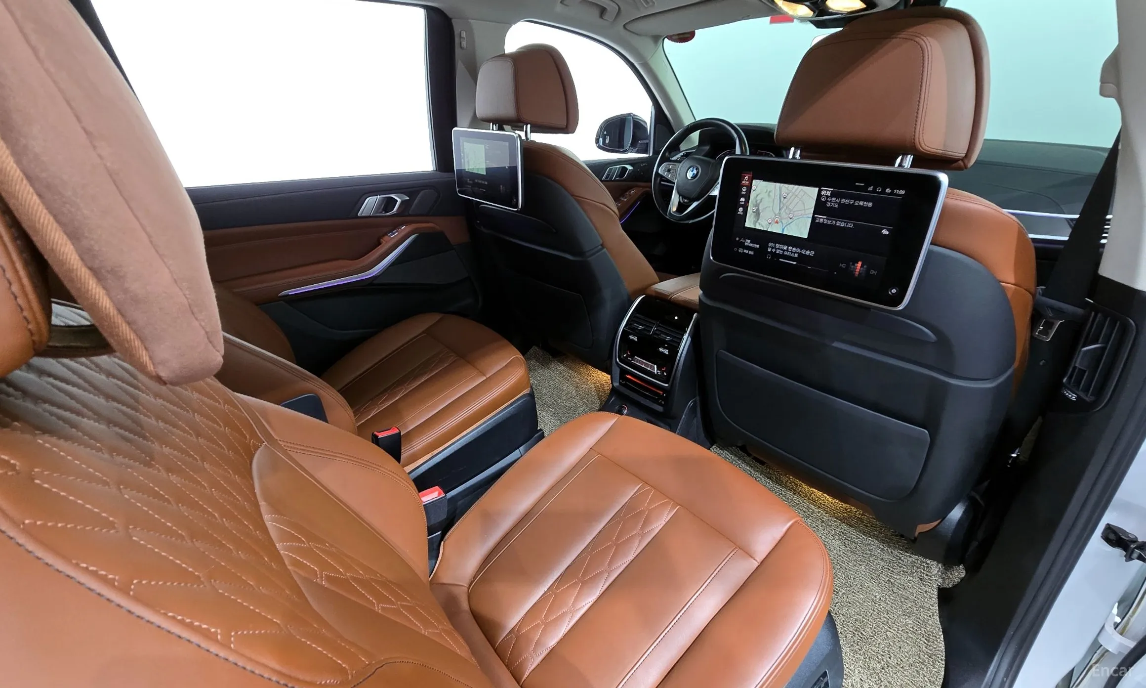 BMW X7 (G07) превью 12