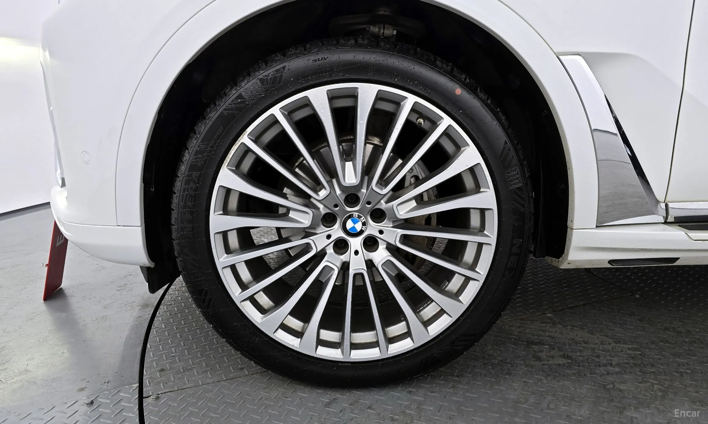 BMW X7 (G07) превью 5
