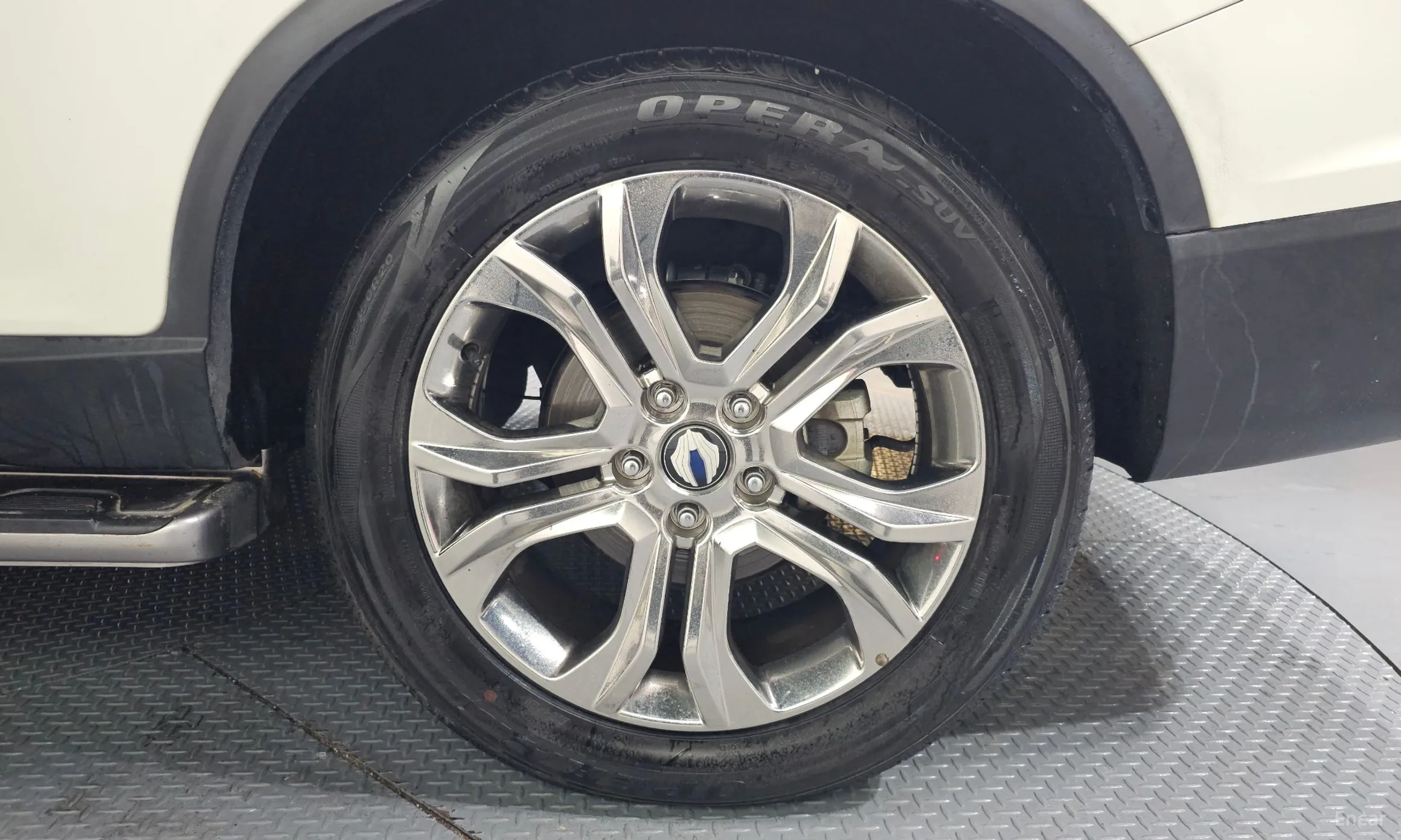 KG Mobility (SsangYong) G4 Rexton превью 5