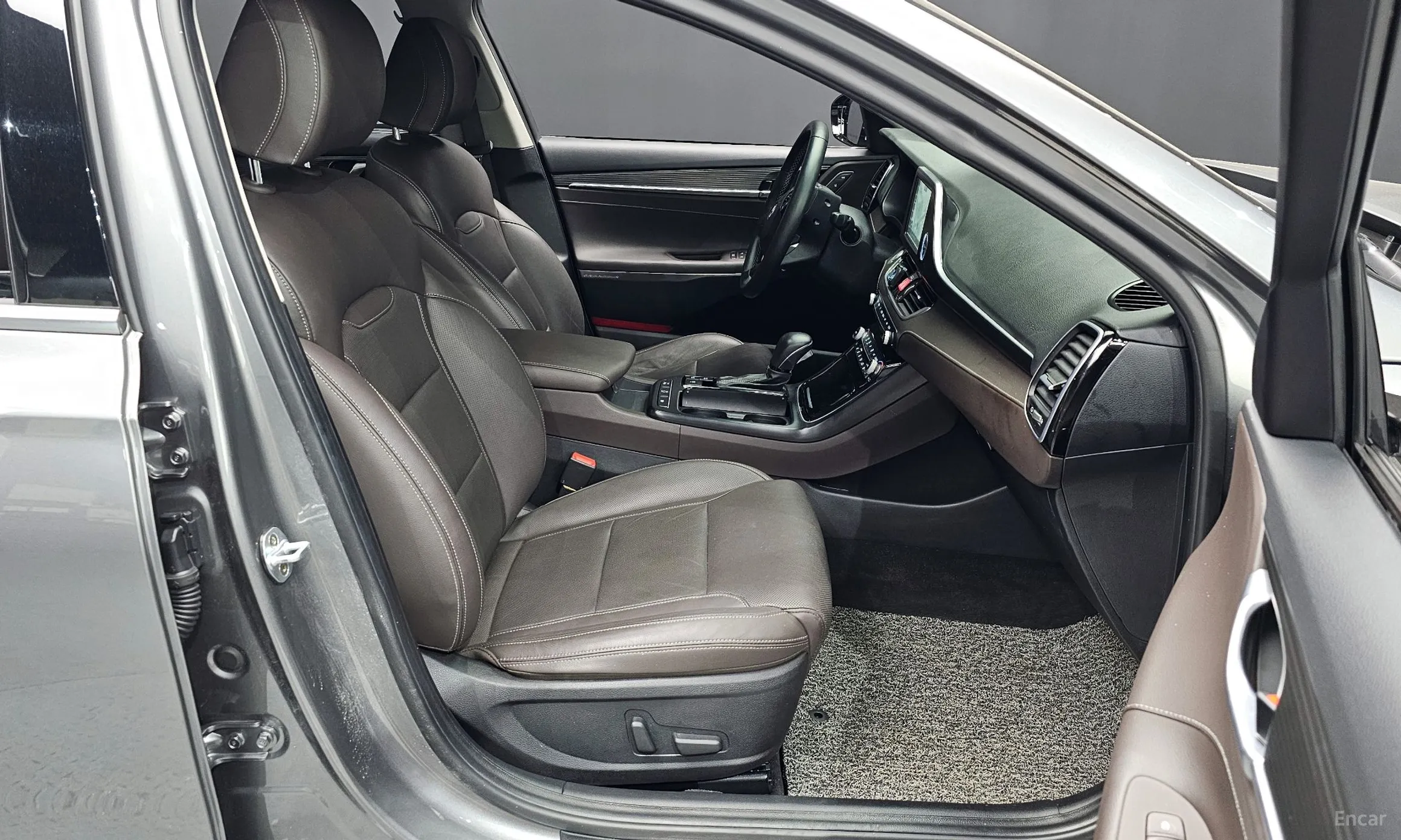 Hyundai Grandeur IG превью 11