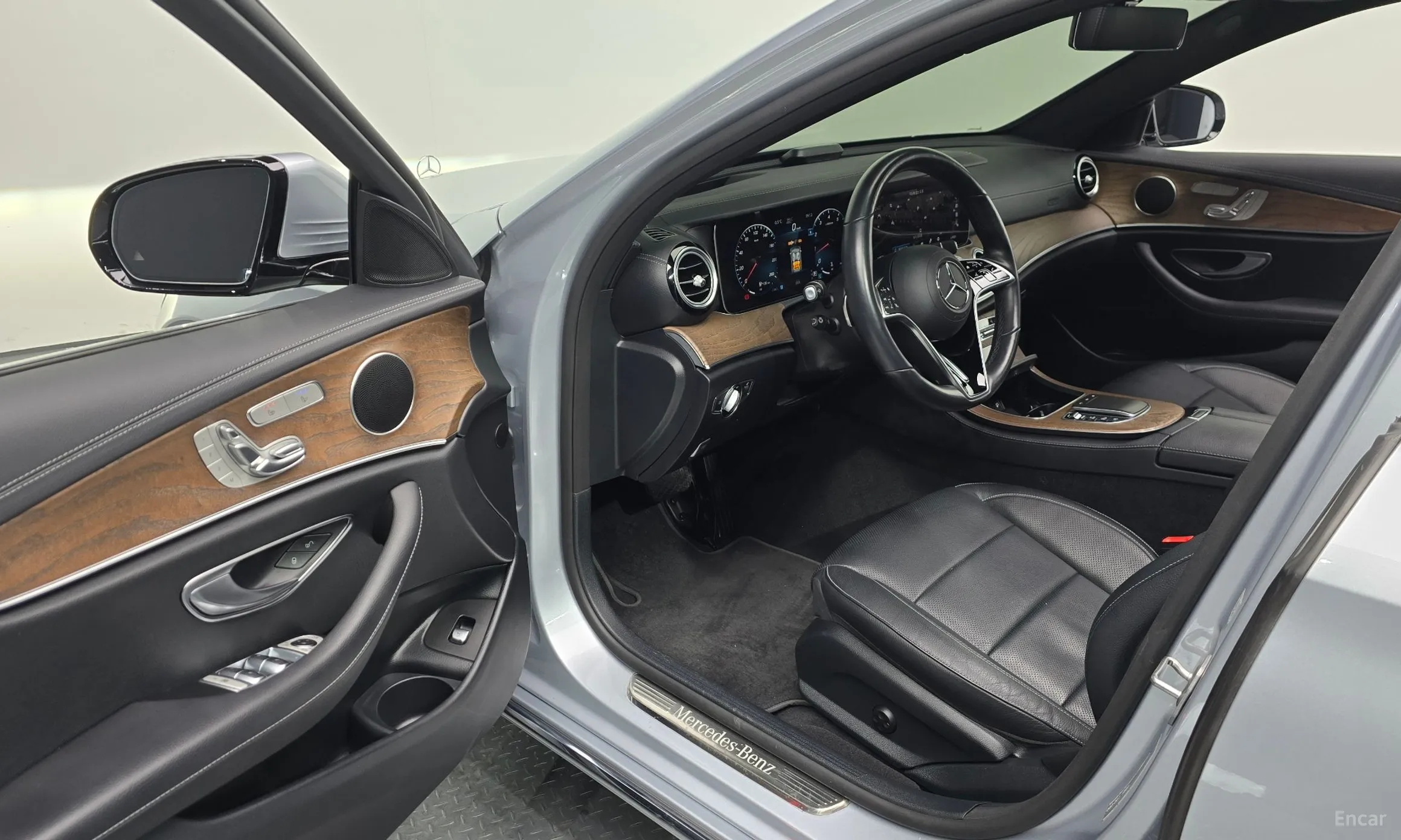 Mercedes Benz E-Class W213 превью 11