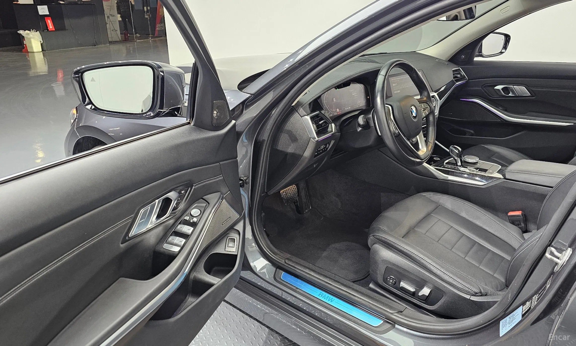 BMW 3 Series (G20) превью 10