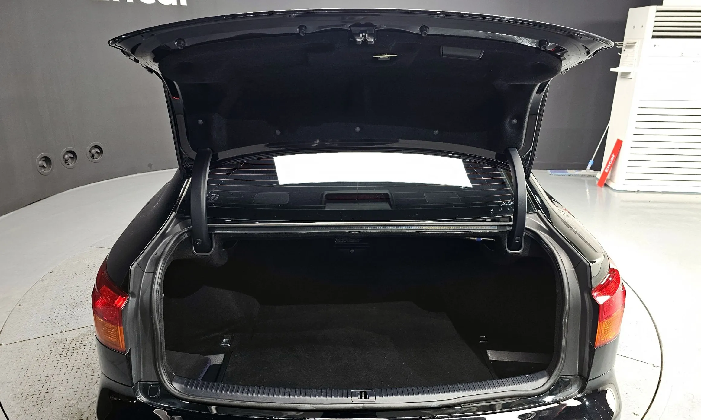 Lexus IS250 превью 20