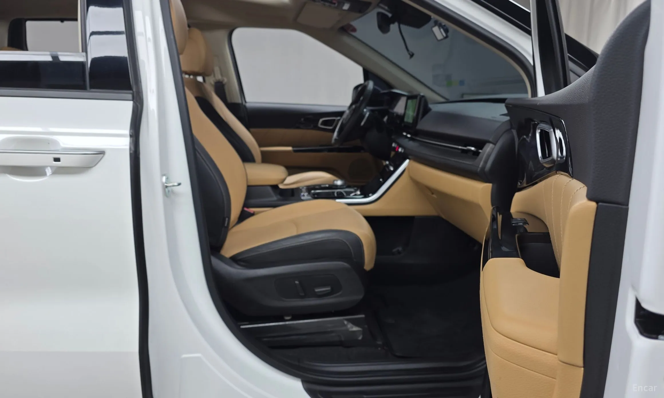 Kia Carnival Gen 4 превью 11