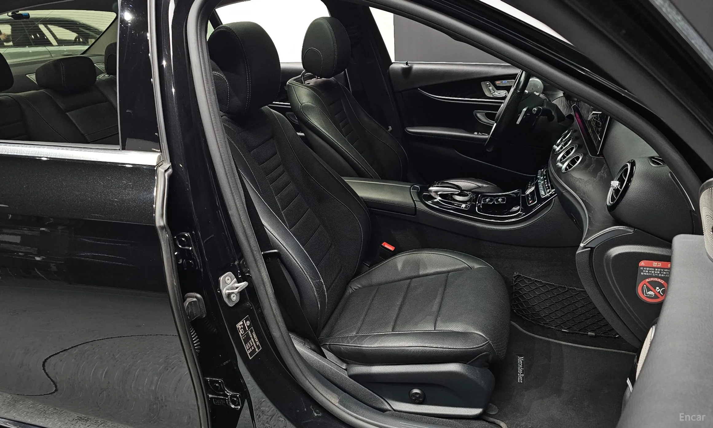 Mercedes Benz E-Class W213 превью 10