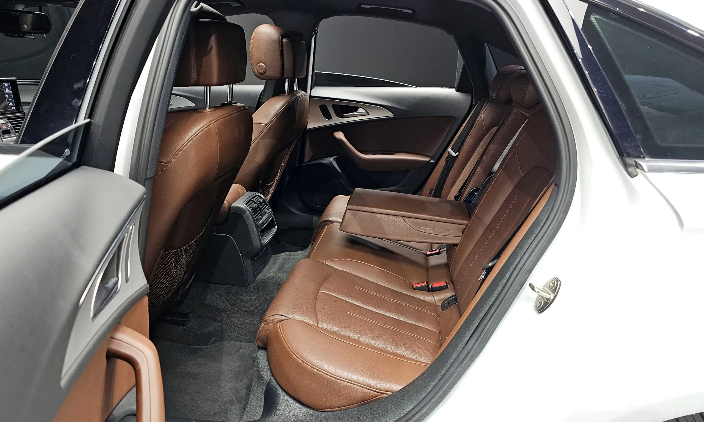 Audi New A6 превью 12