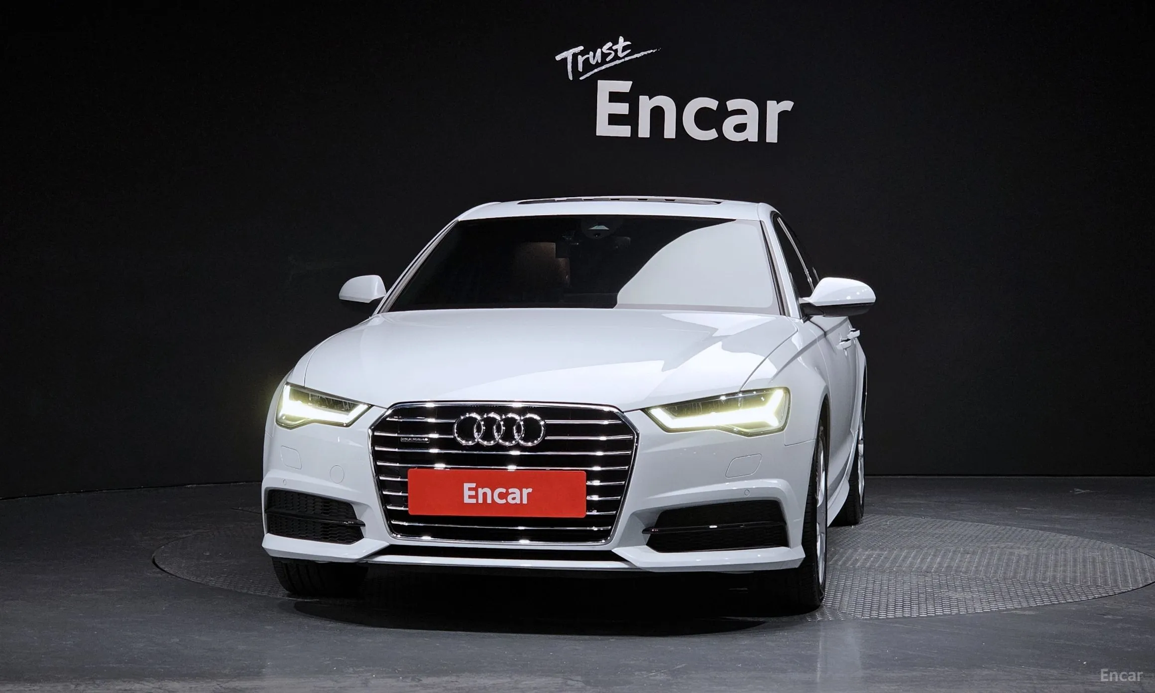 Audi New A6 превью 3