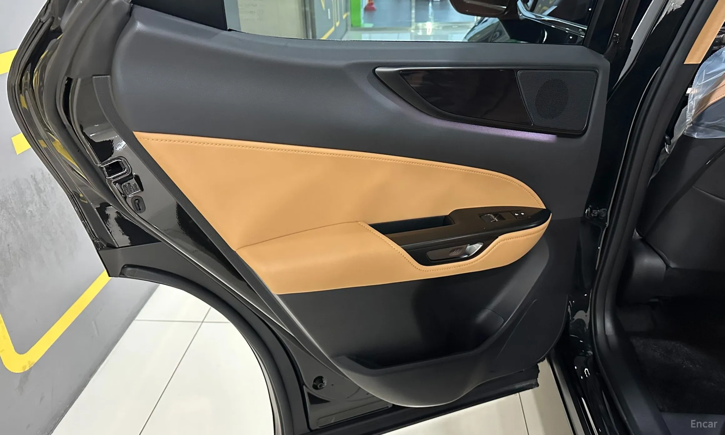 Lexus NX450h + 2nd Gen превью 20