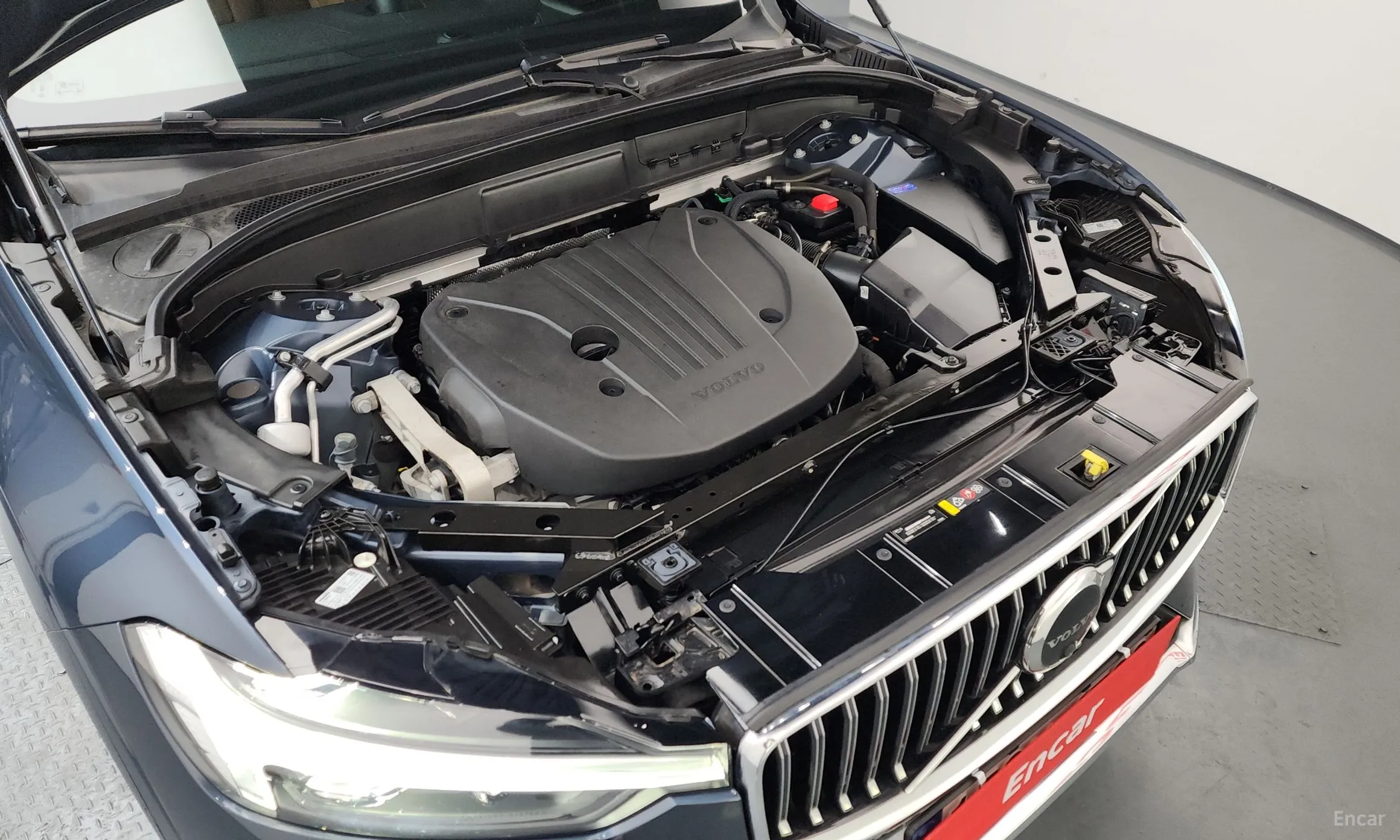 Volvo XC60 Gen 2 превью 6