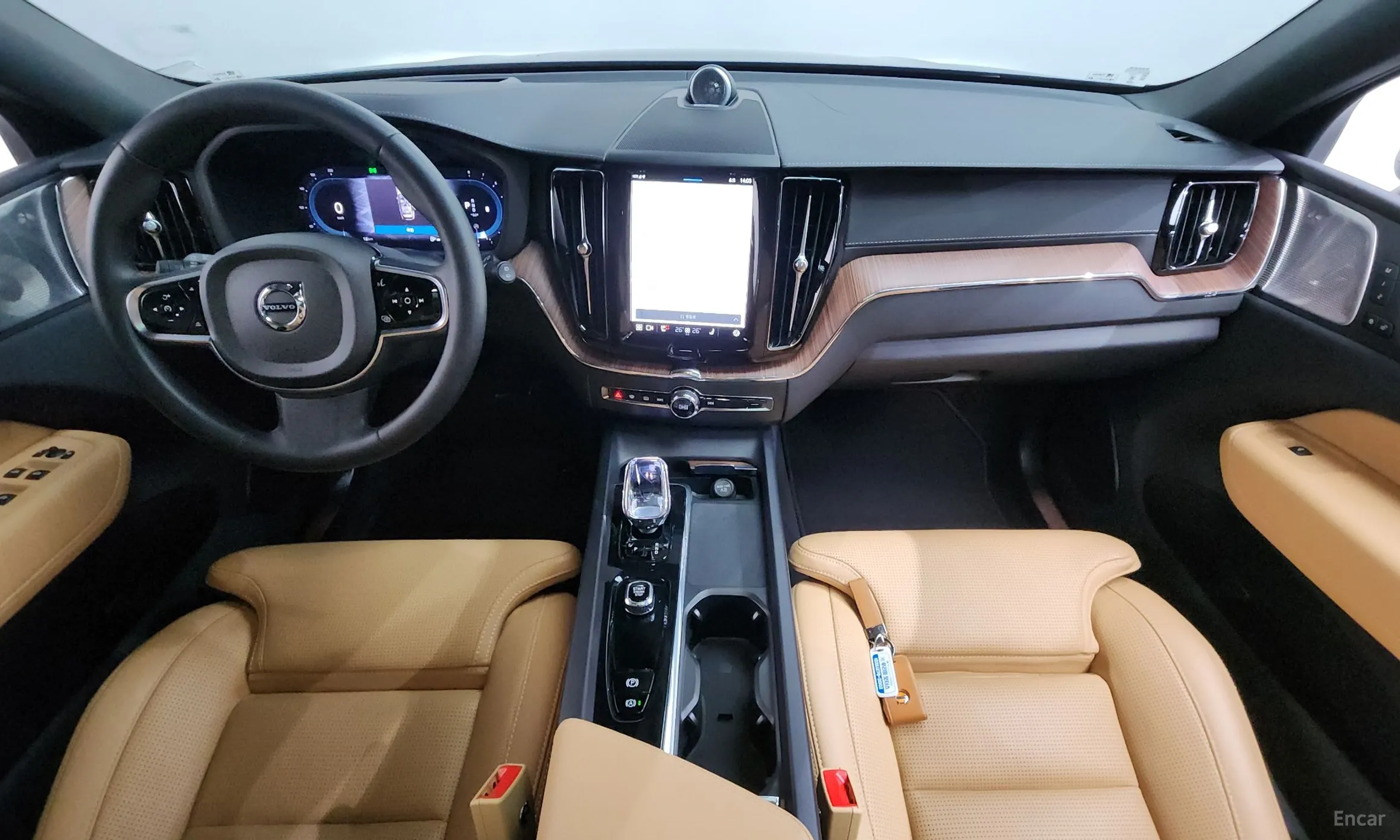 Volvo XC60 Gen 2 превью 7