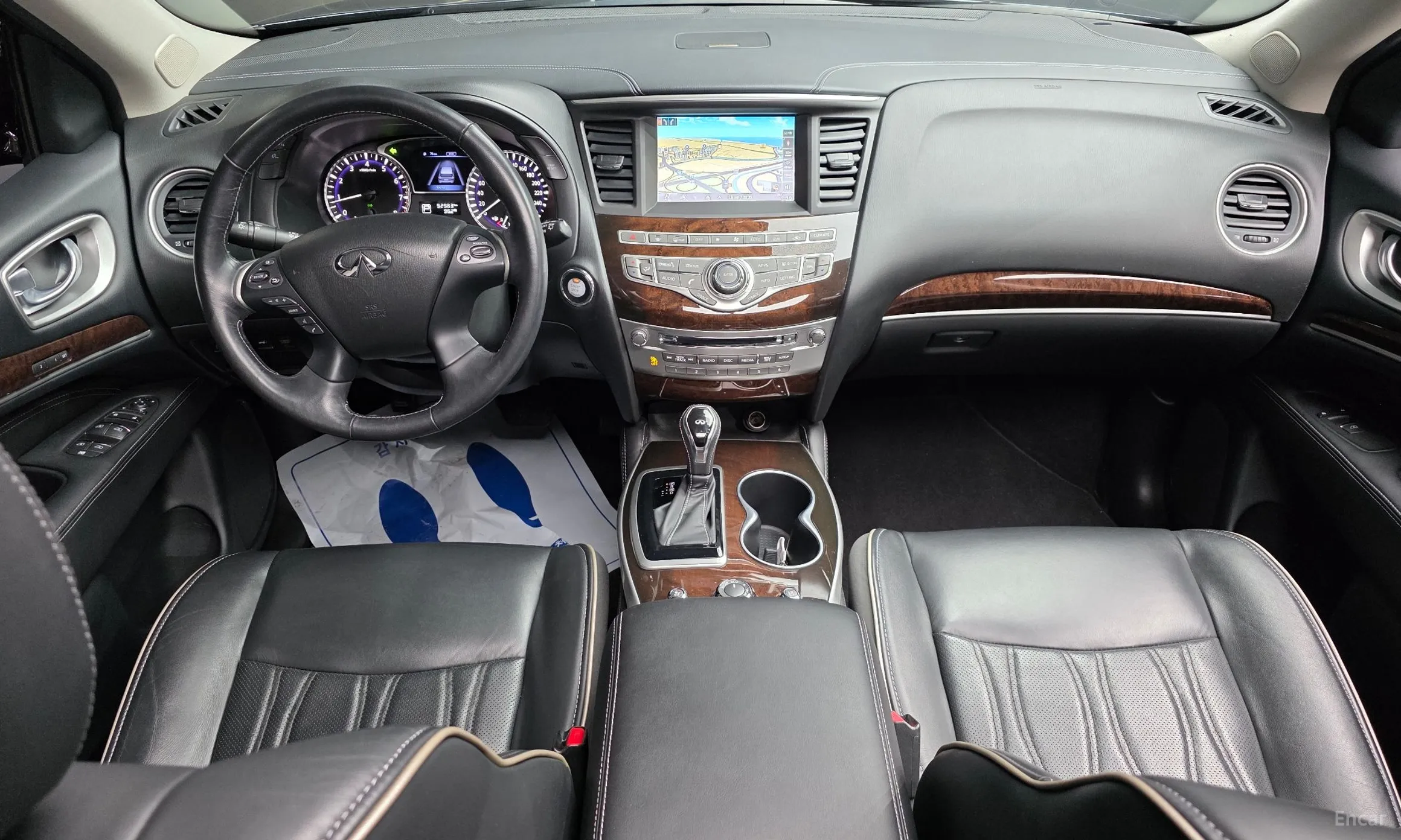 Infiniti QX60 превью 7