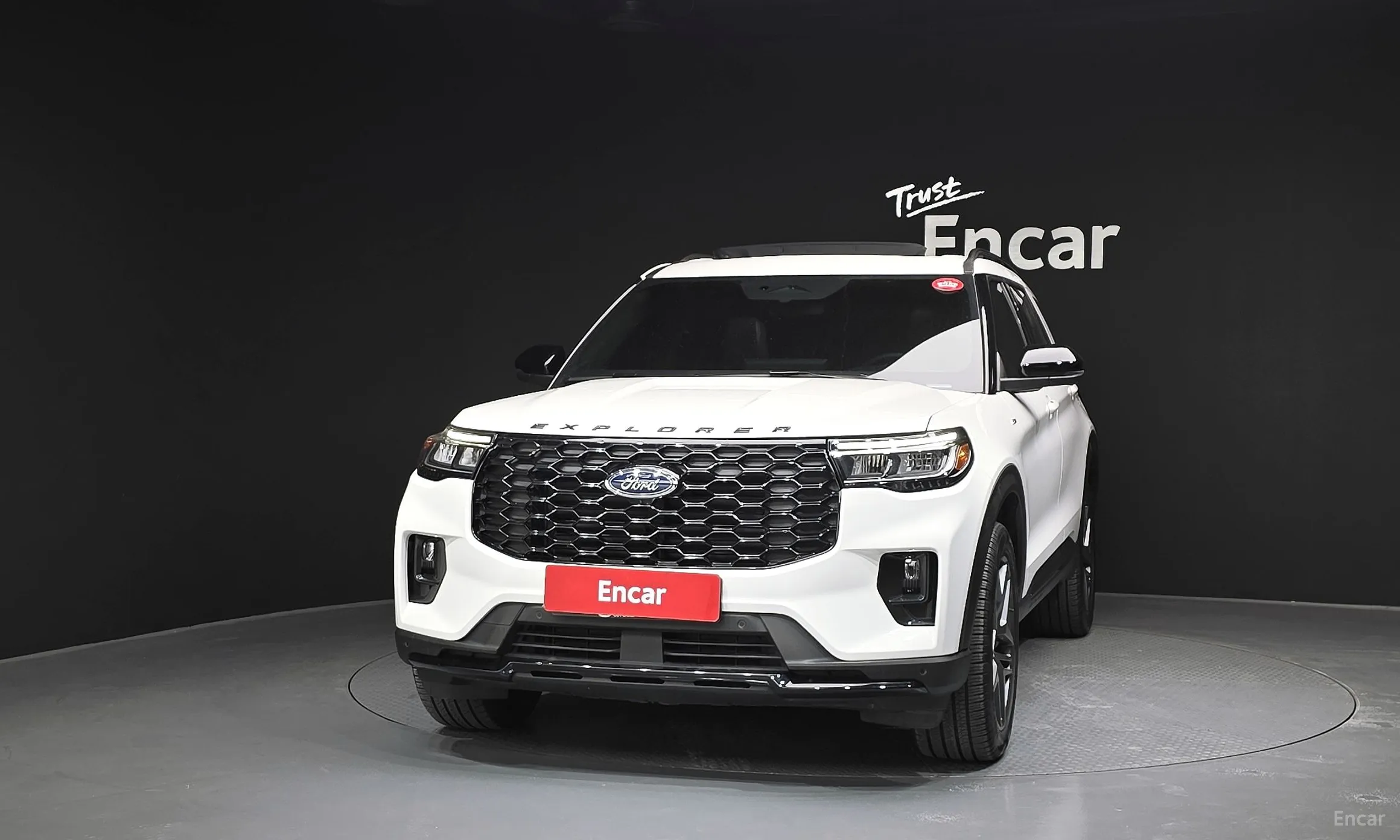 Ford Explorer 6th Generation превью 3