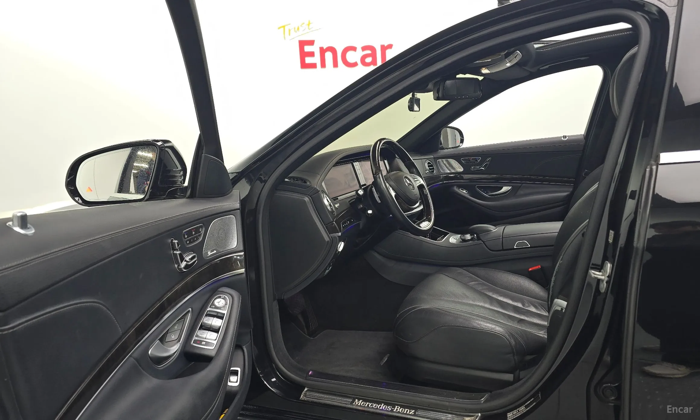 Mercedes Benz S-Class W222 превью 10