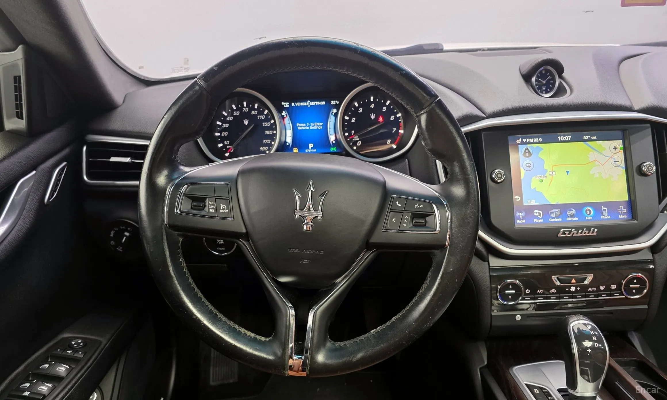 Maserati Ghibli превью 13