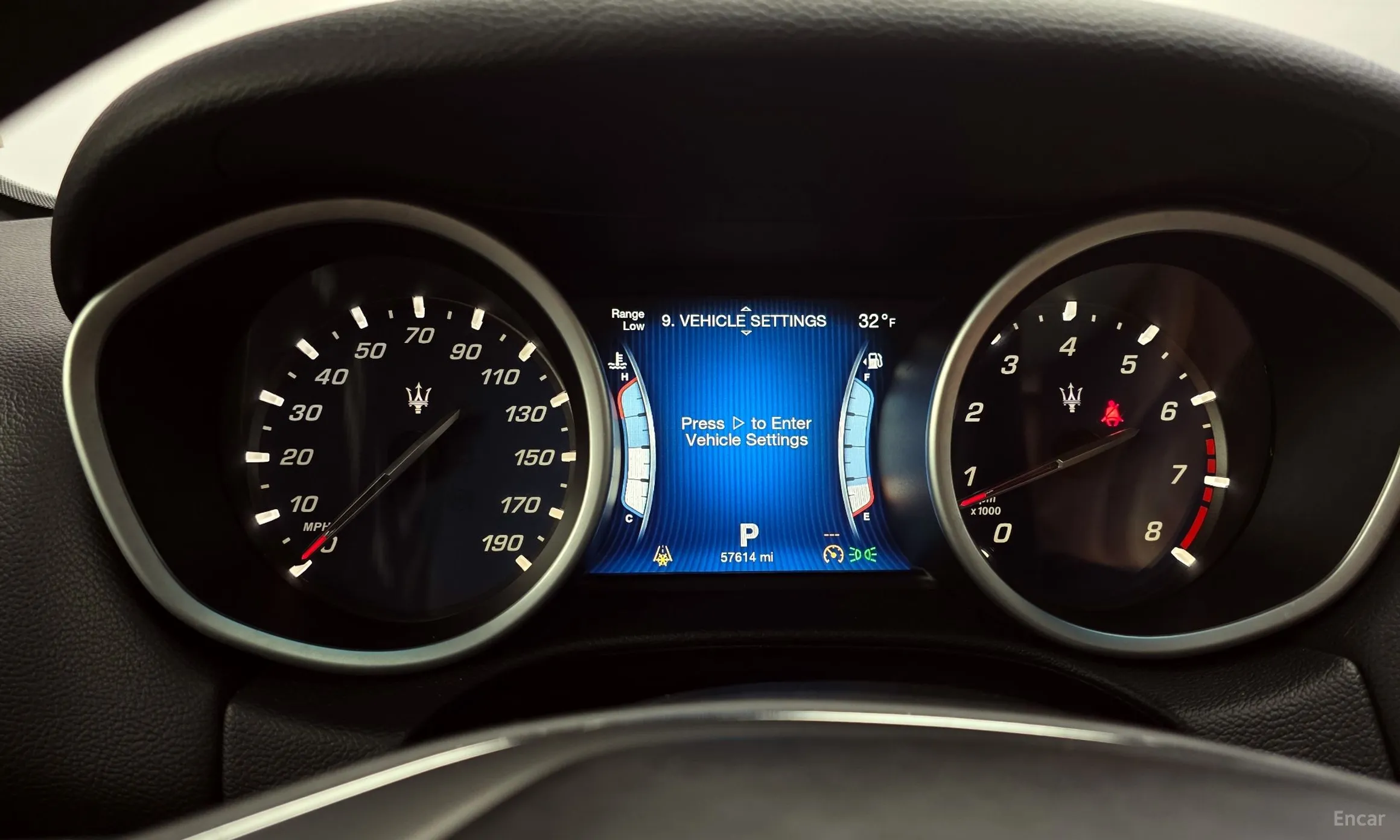 Maserati Ghibli превью 8