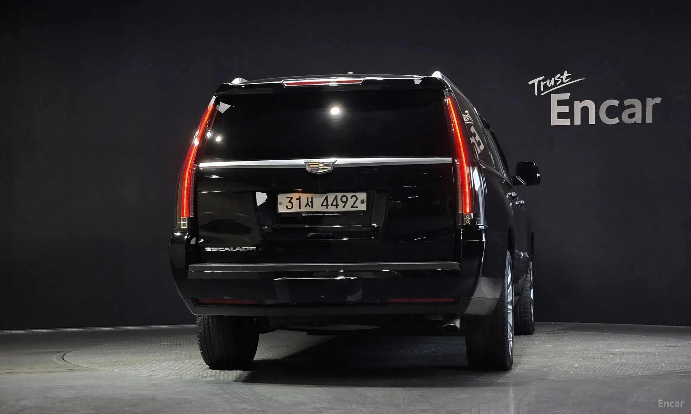 Cadillac Escalade превью 4