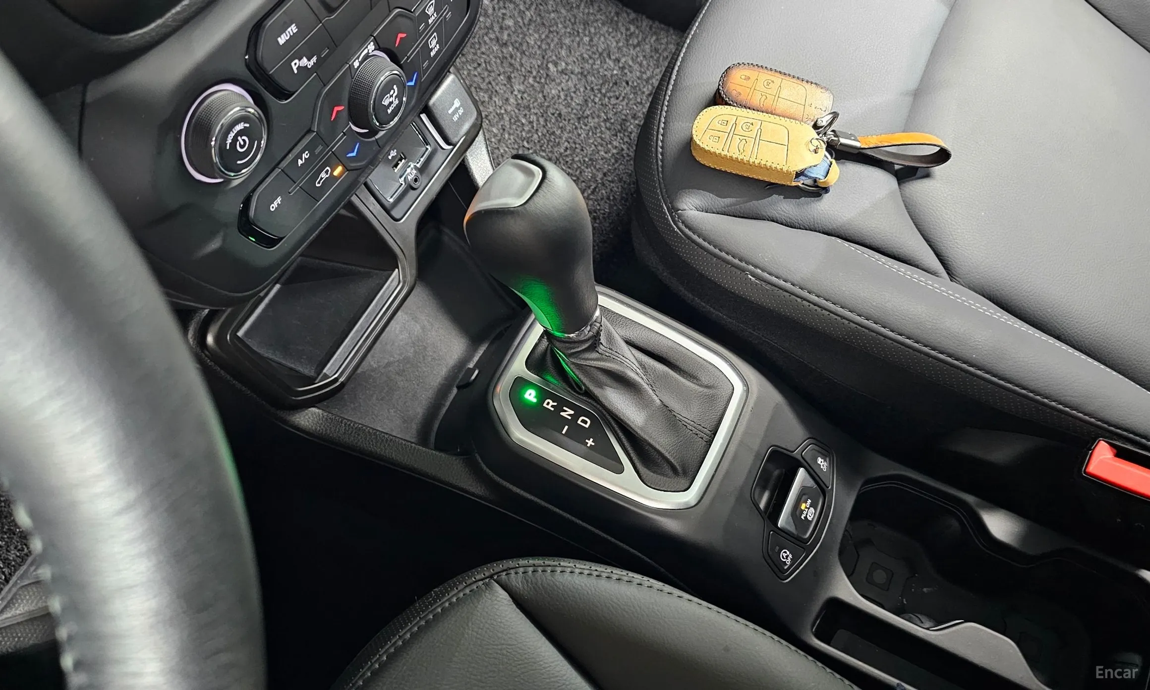 Jeep Renegade превью 9