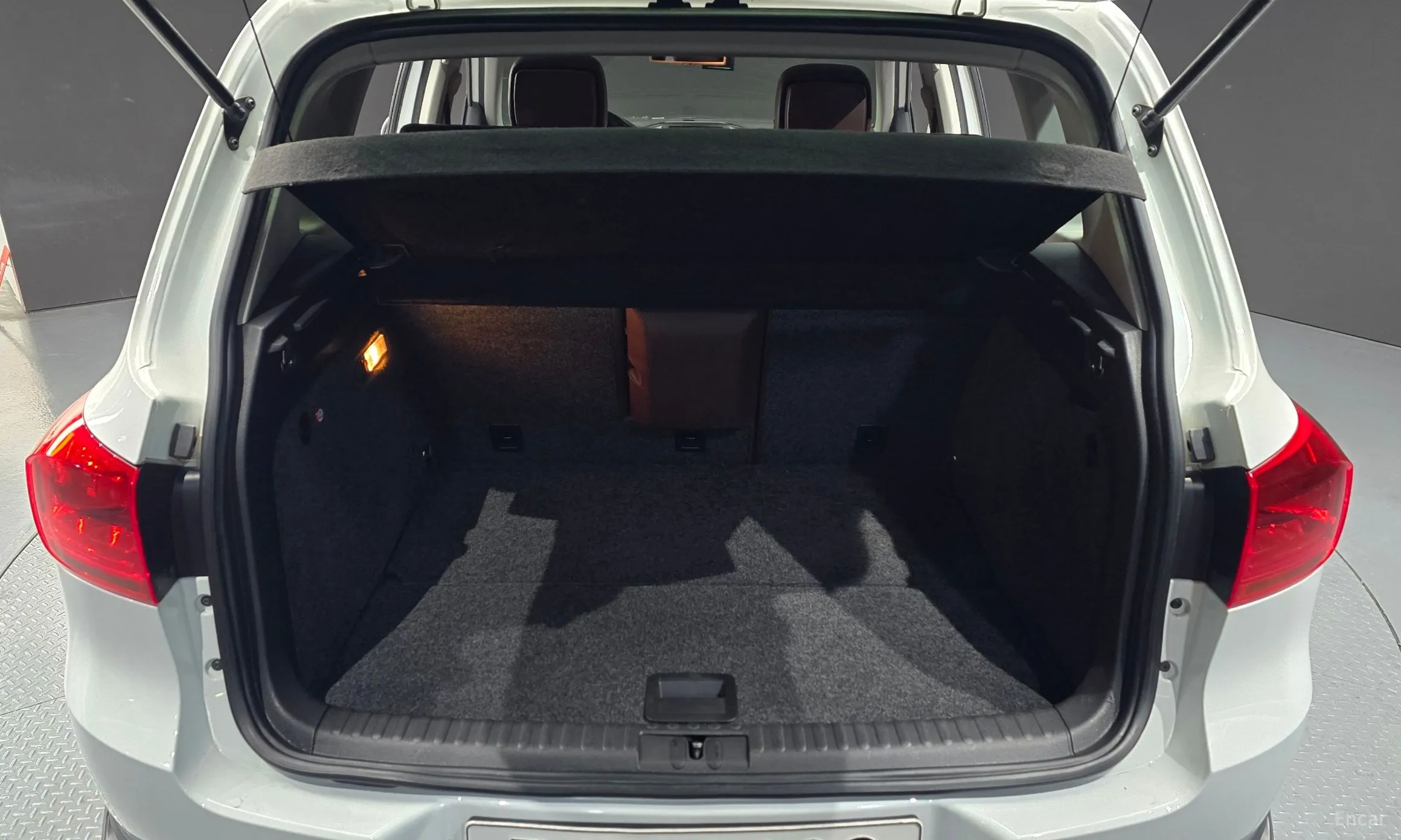 Volkswagen New Tiguan превью 19