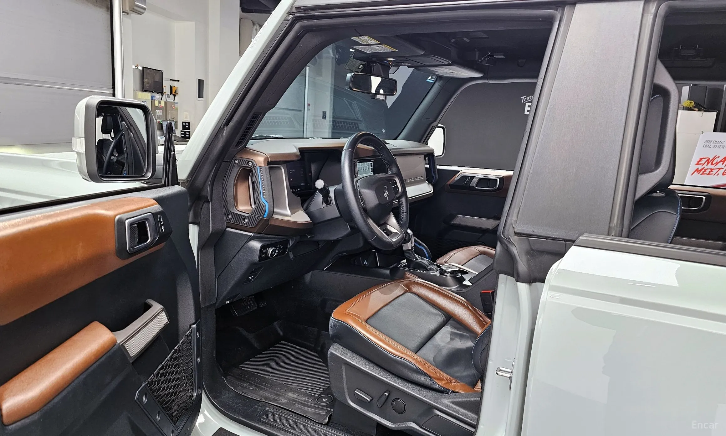 Ford Bronco 6th Generation превью 10