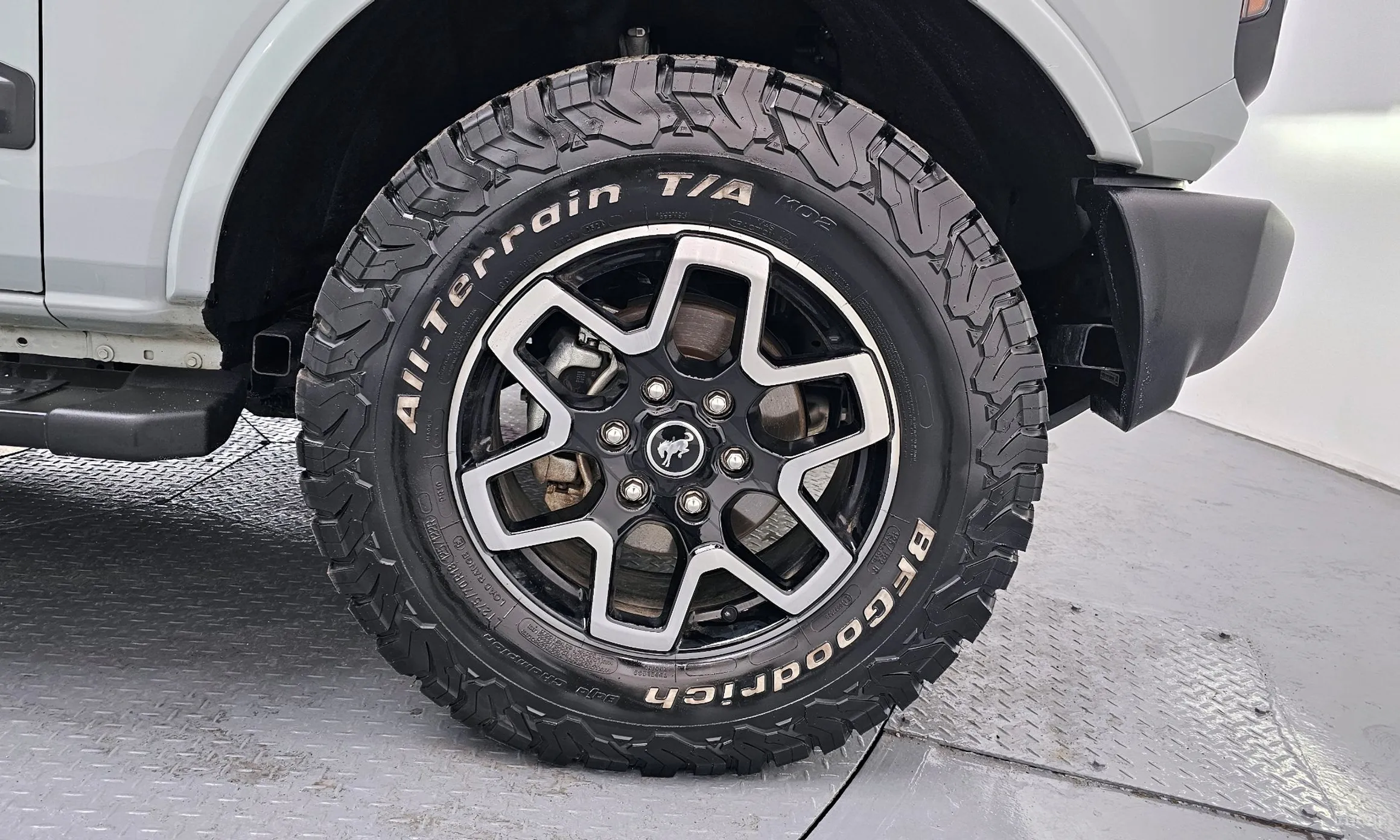 Ford Bronco 6th Generation превью 5