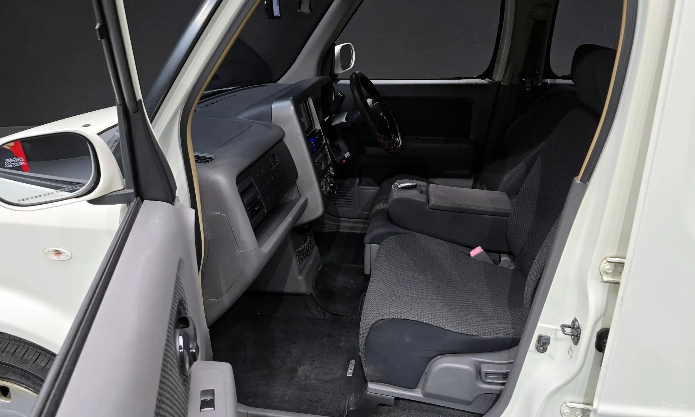 Nissan Cube превью 10