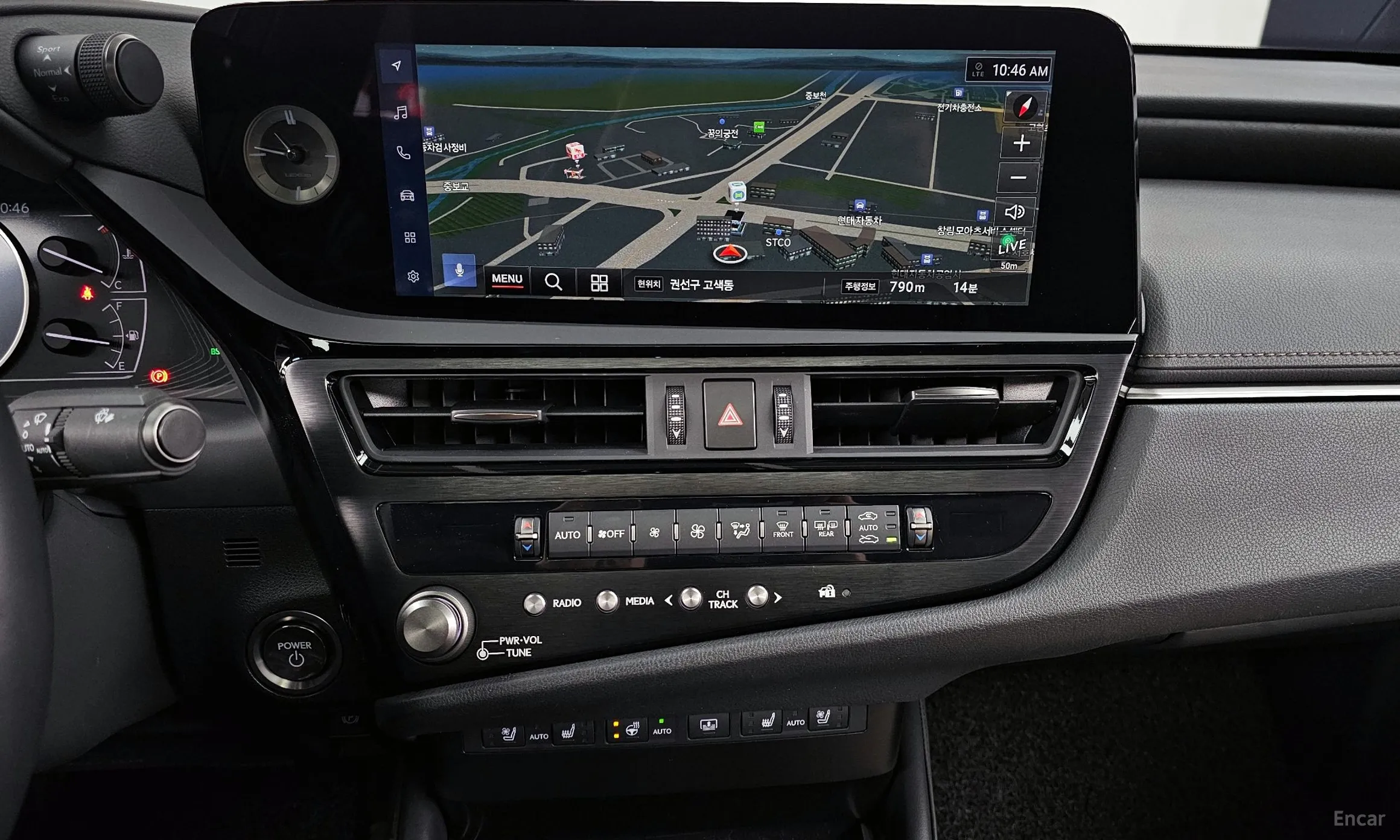 Lexus ES300h 7th Generation превью 14