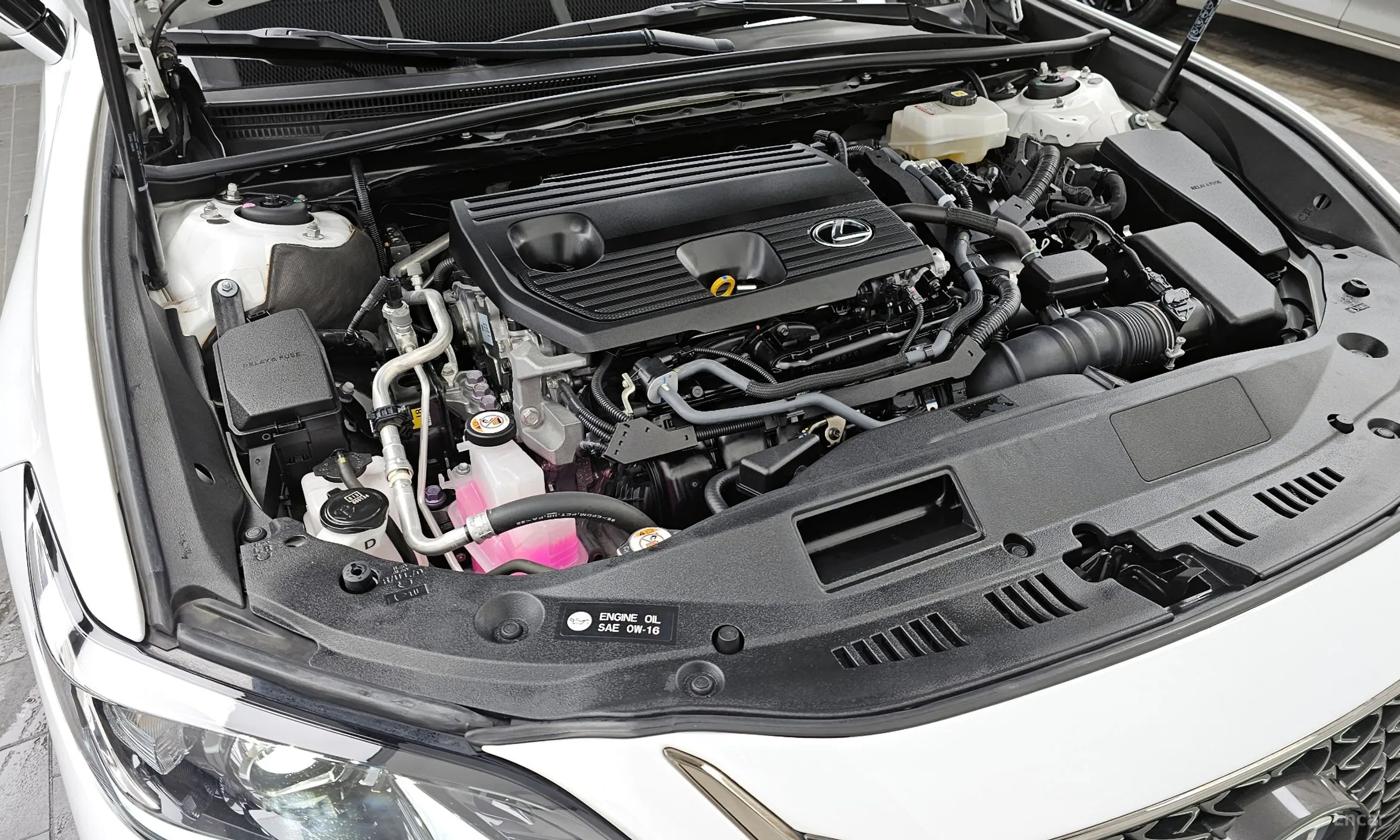 Lexus ES300h 7th Generation превью 6