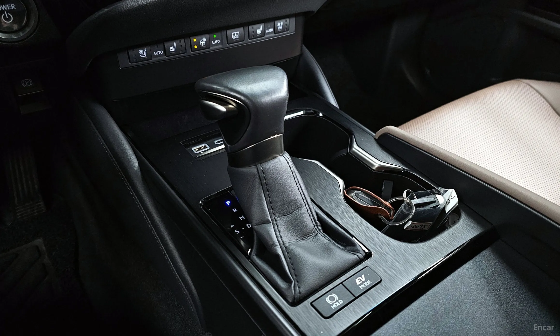 Lexus ES300h 7th Generation превью 9
