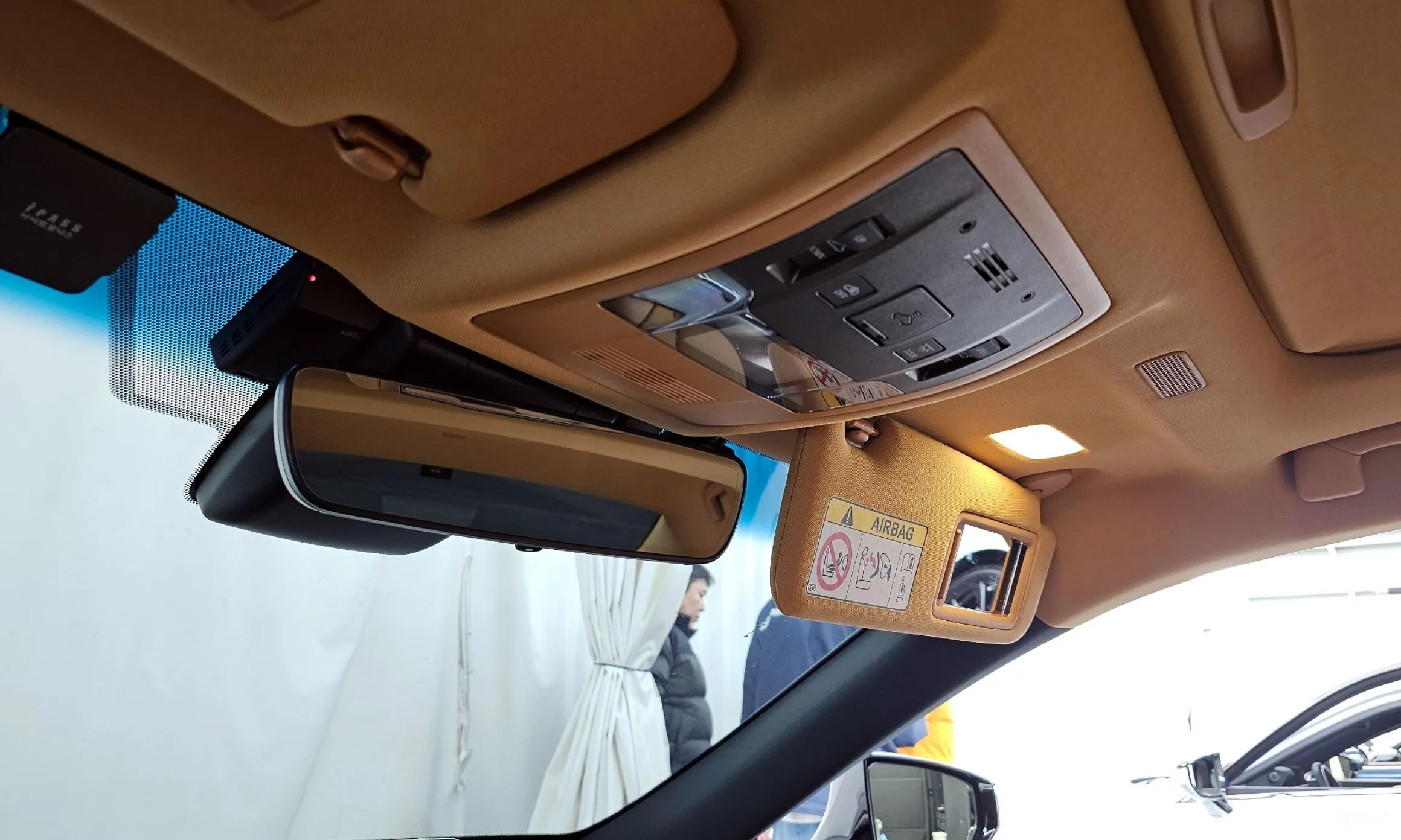 Lexus ES300h 7th Generation превью 19