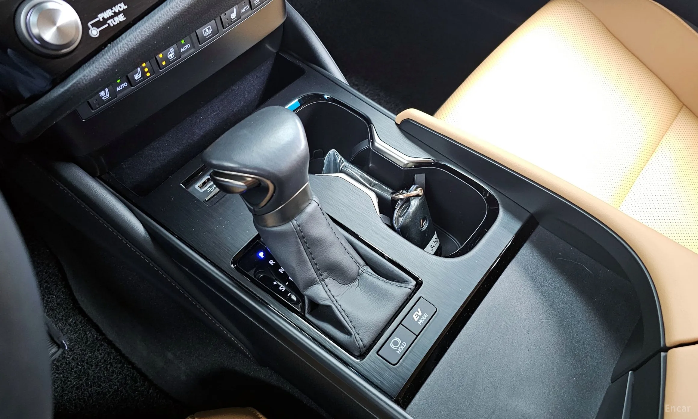 Lexus ES300h 7th Generation превью 9