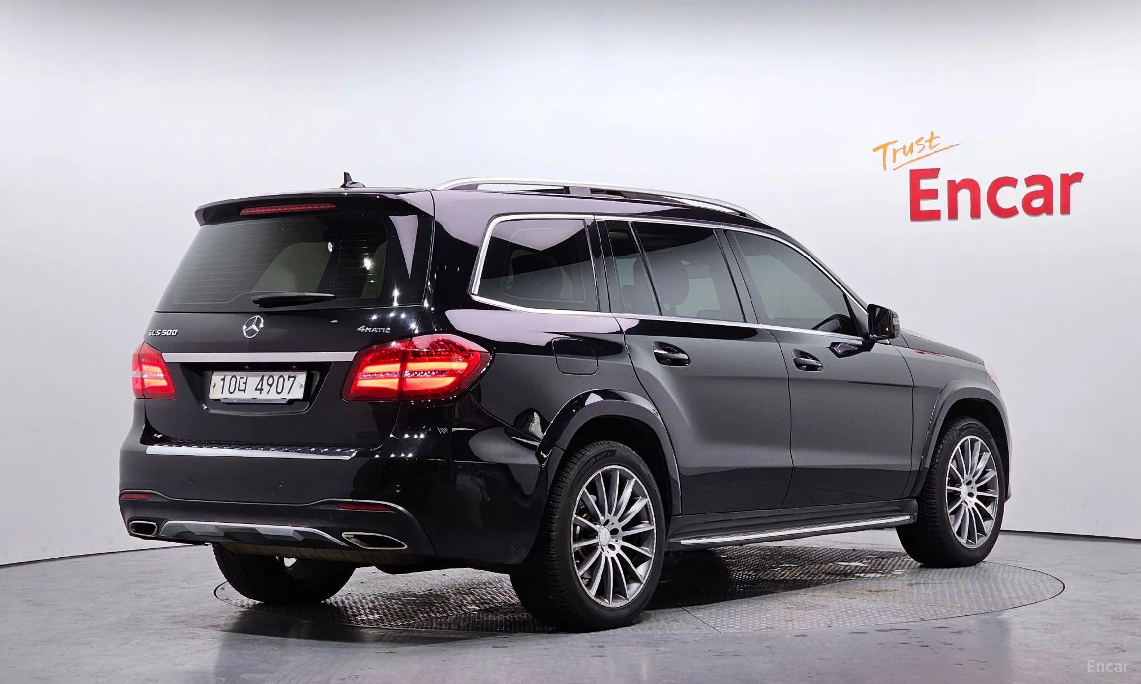 Mercedes Benz GLS-Class X166