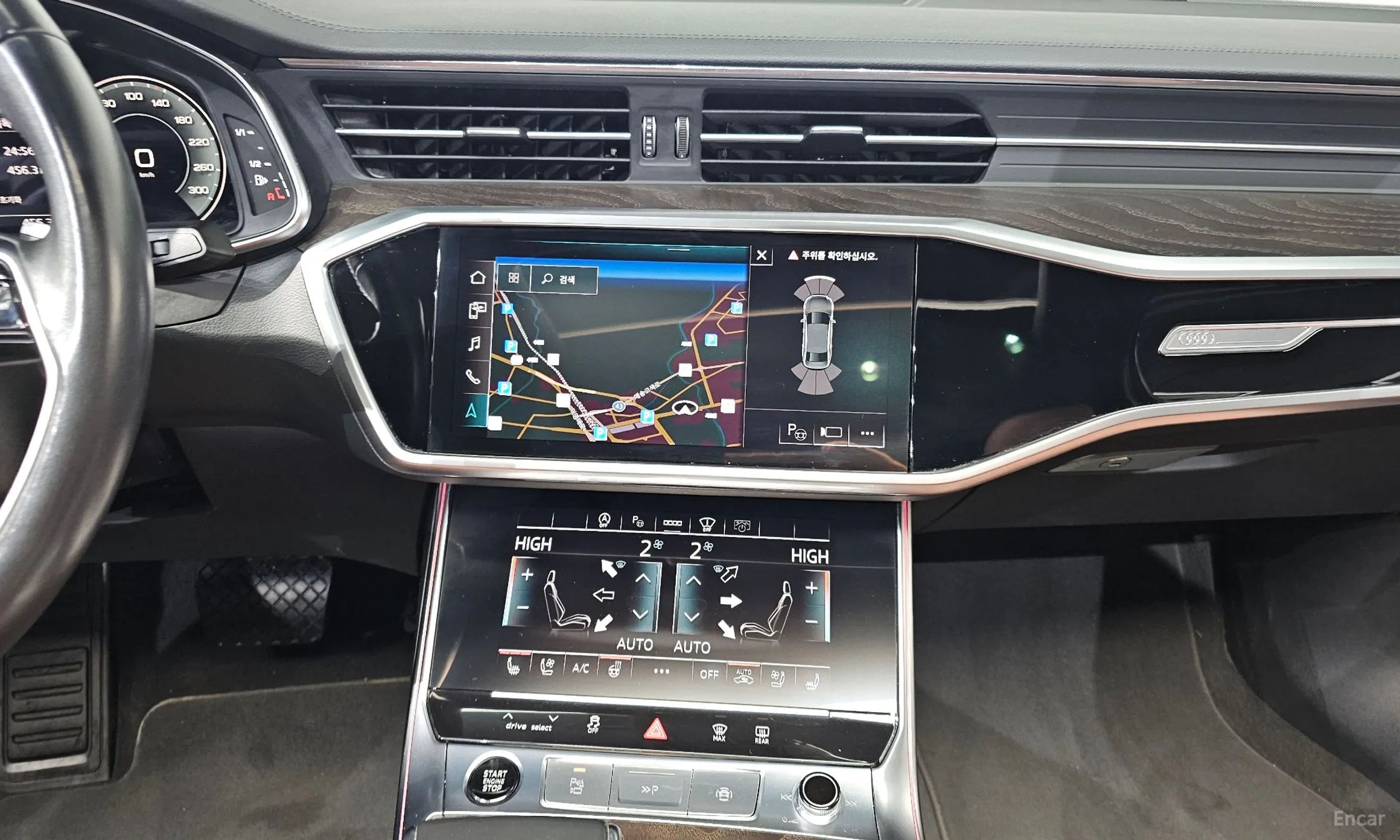 Audi A6 (C8) превью 14