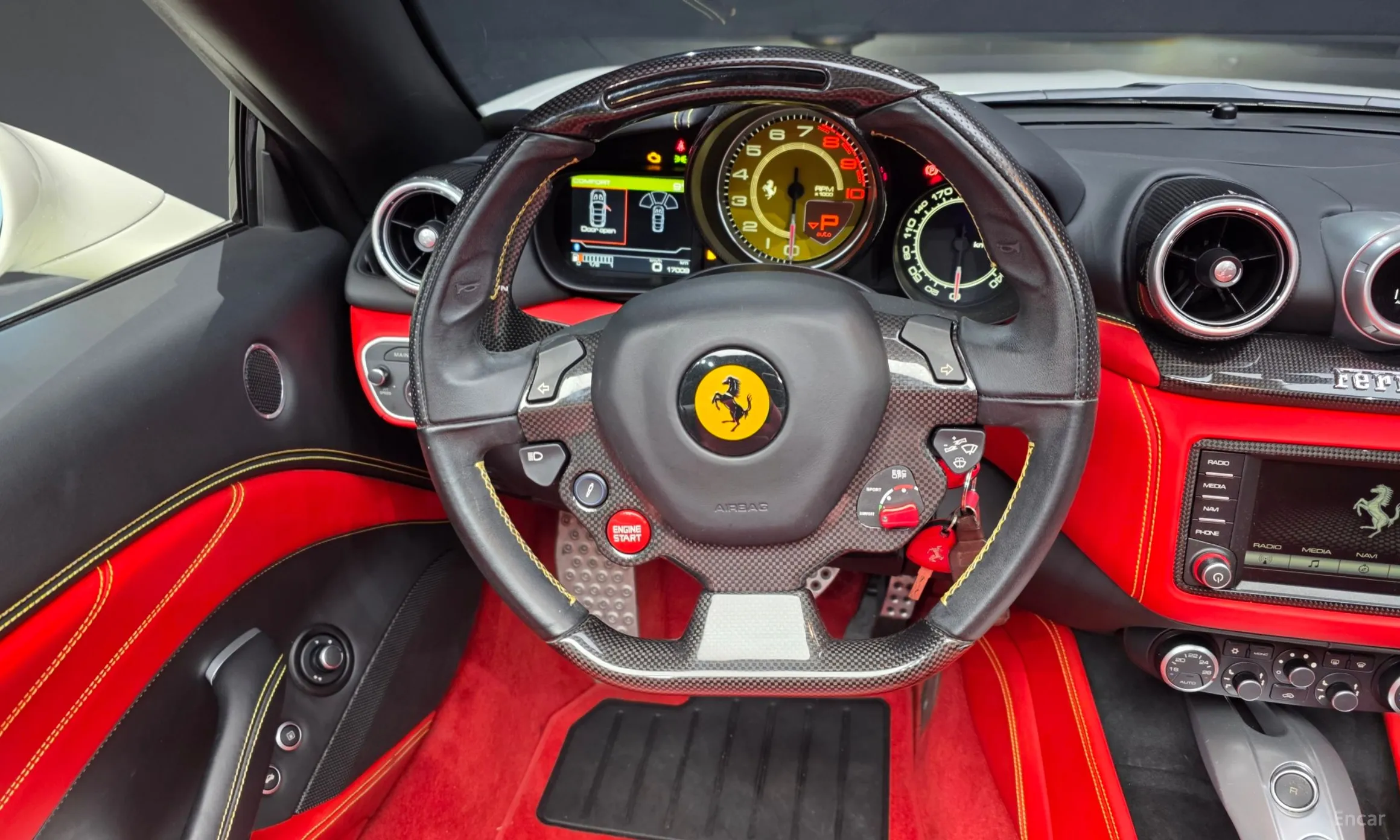 Ferrari California превью 13