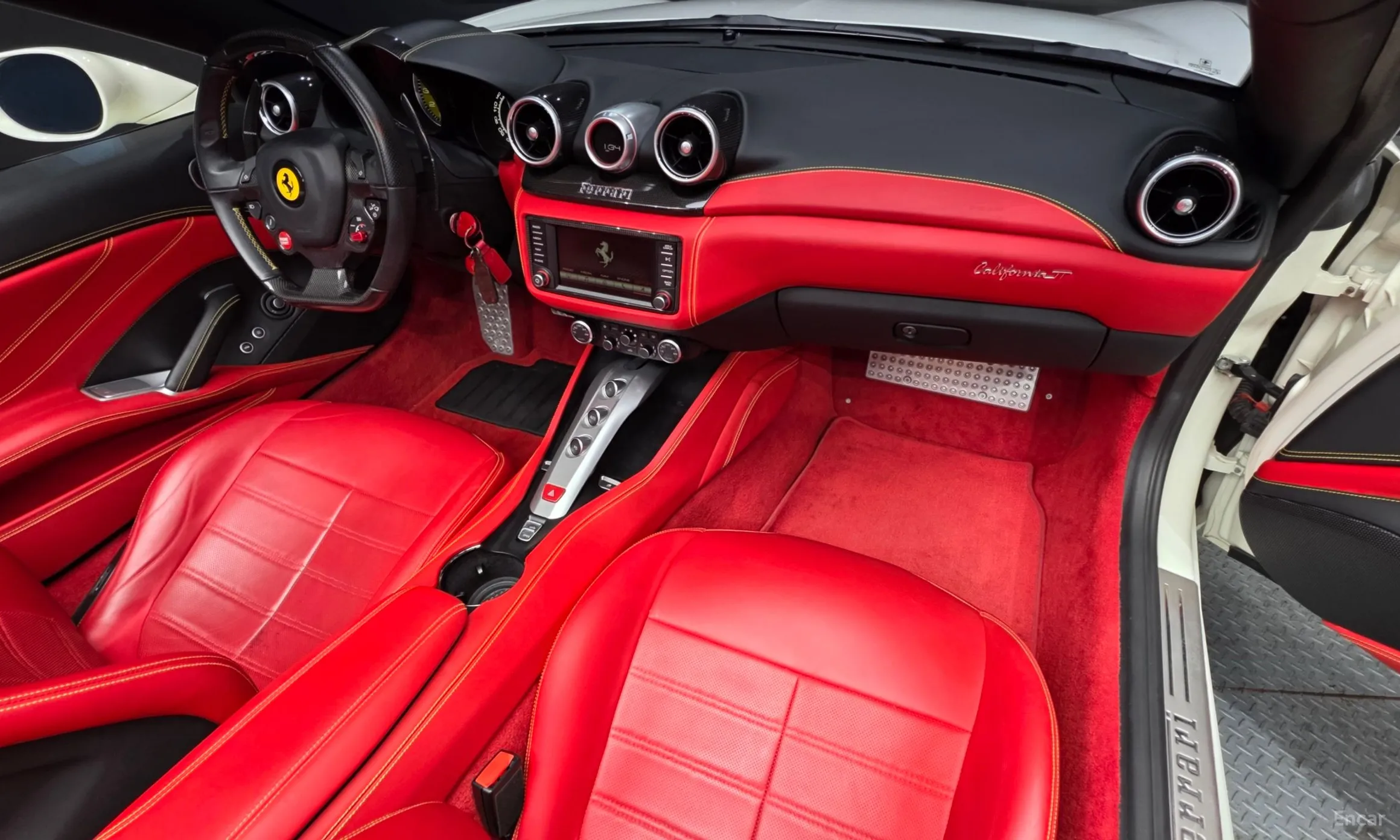 Ferrari California превью 7