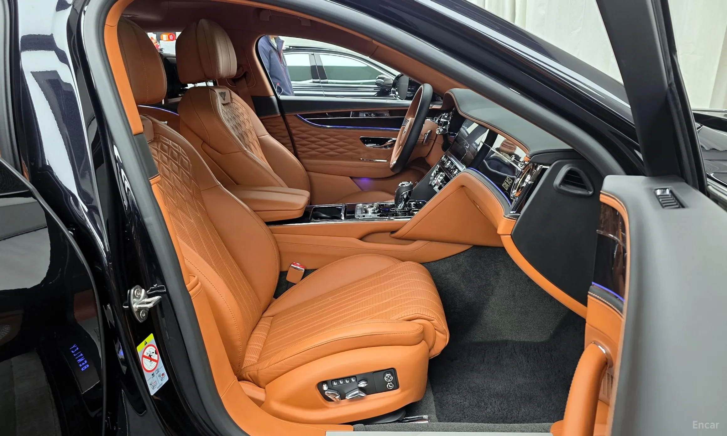 Bentley Flying Spur 3rd Generation превью 11