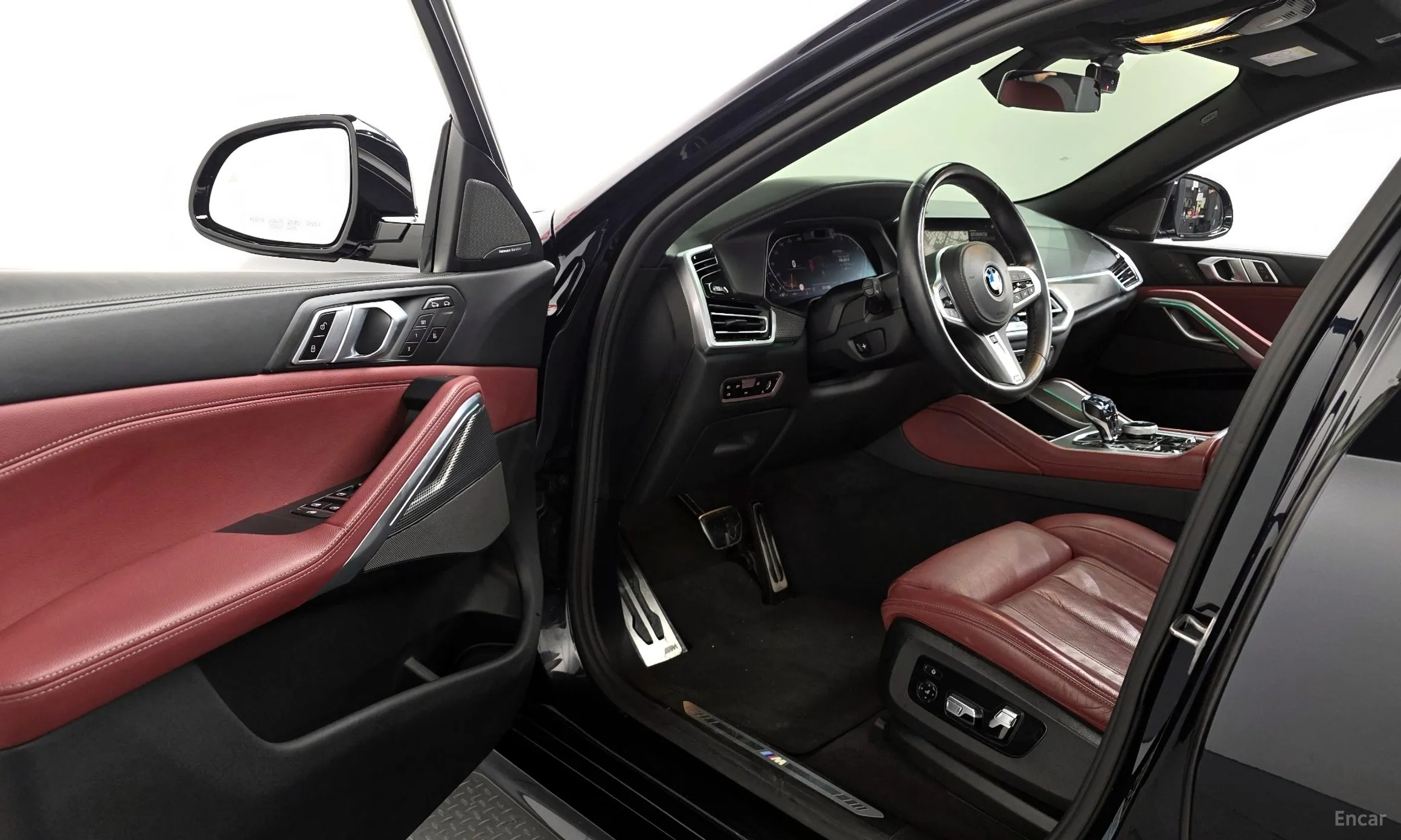 BMW X6 (G06) превью 10