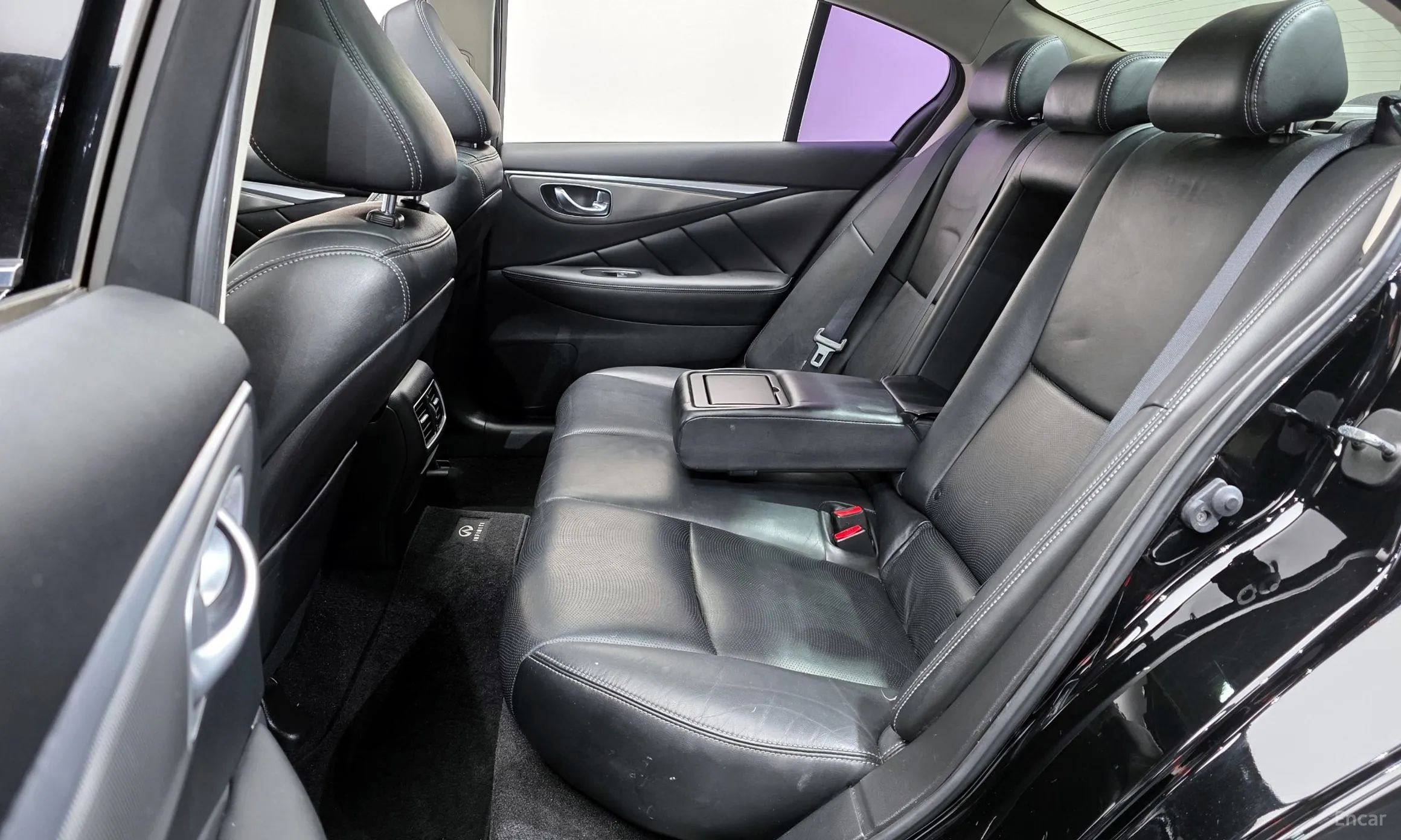 Infiniti Q50 превью 12
