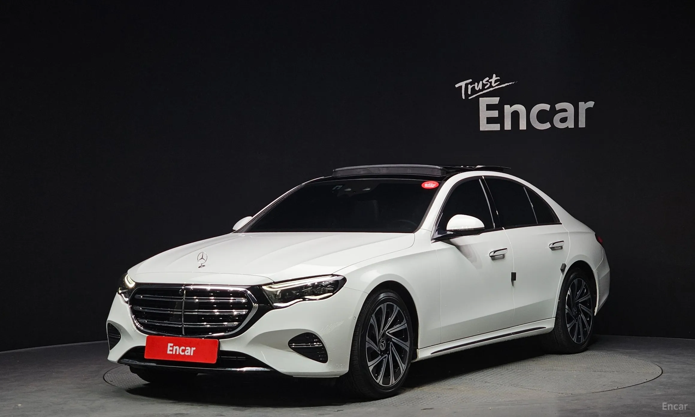 E-Class W214