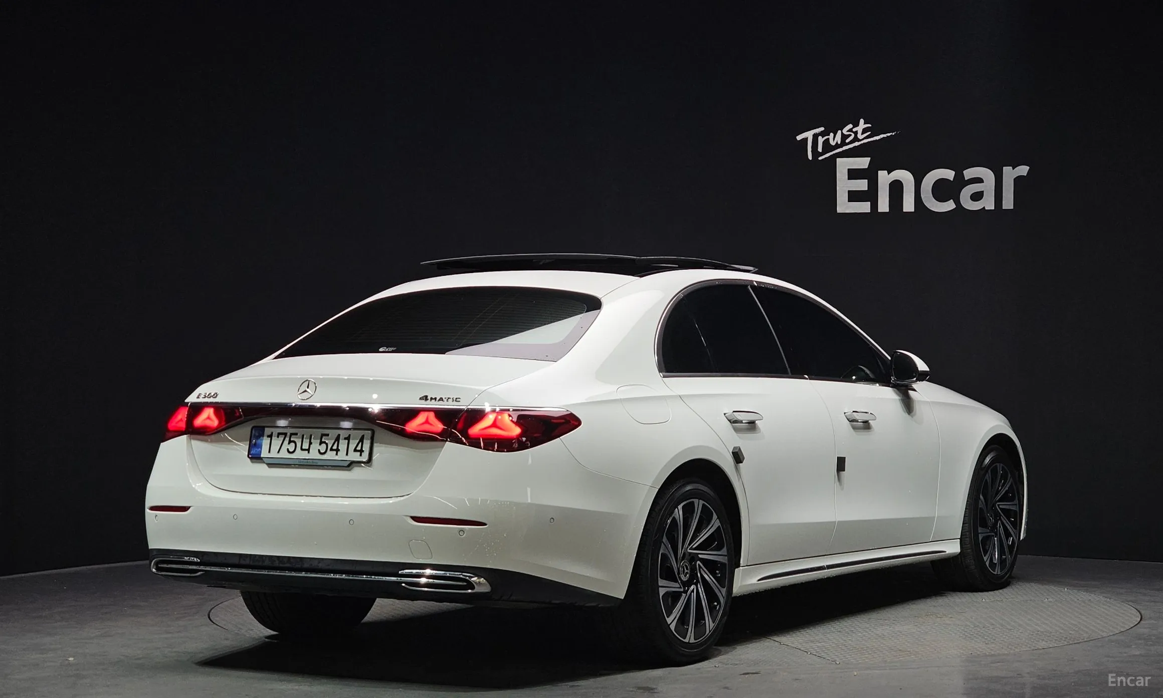 Mercedes Benz E-Class W214 превью 2