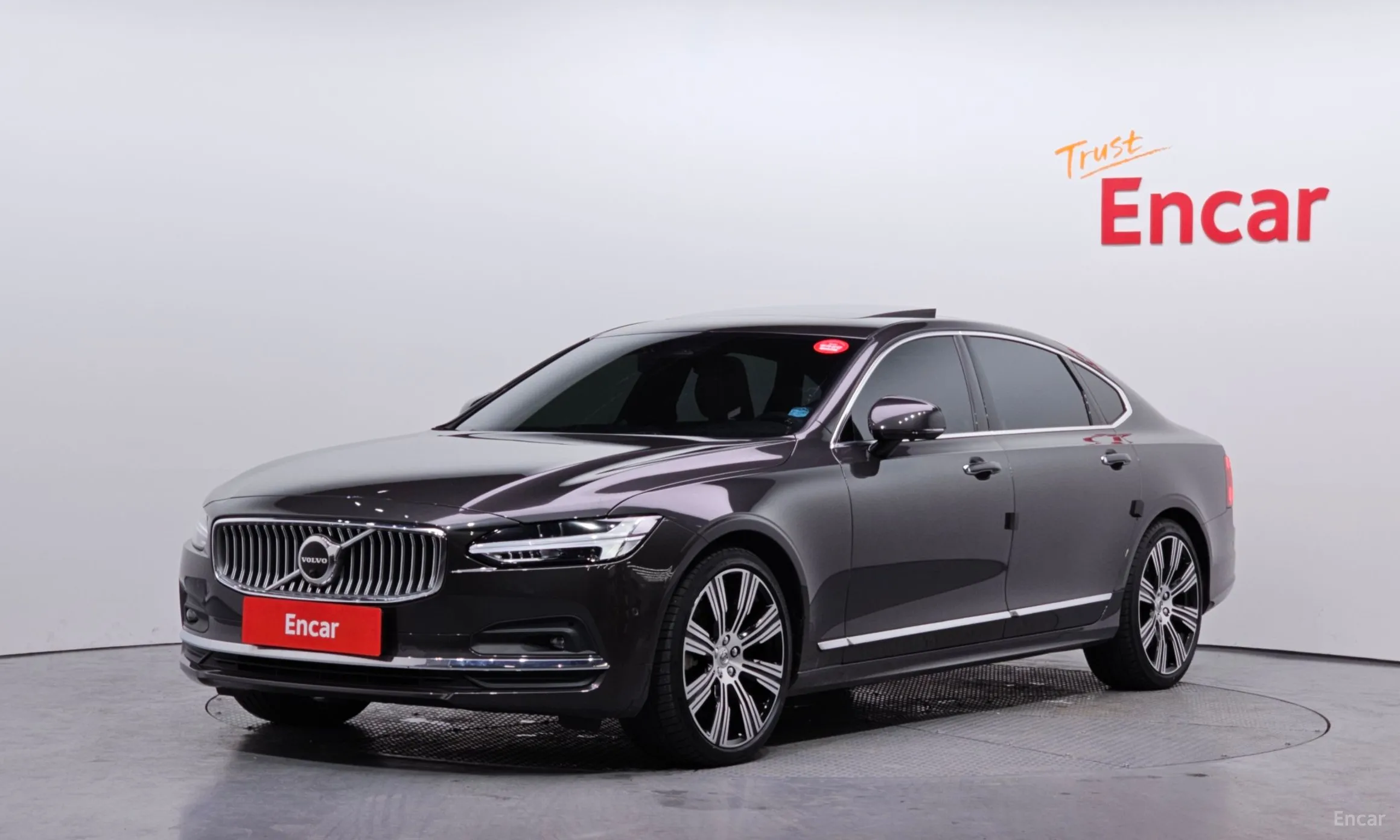 S90